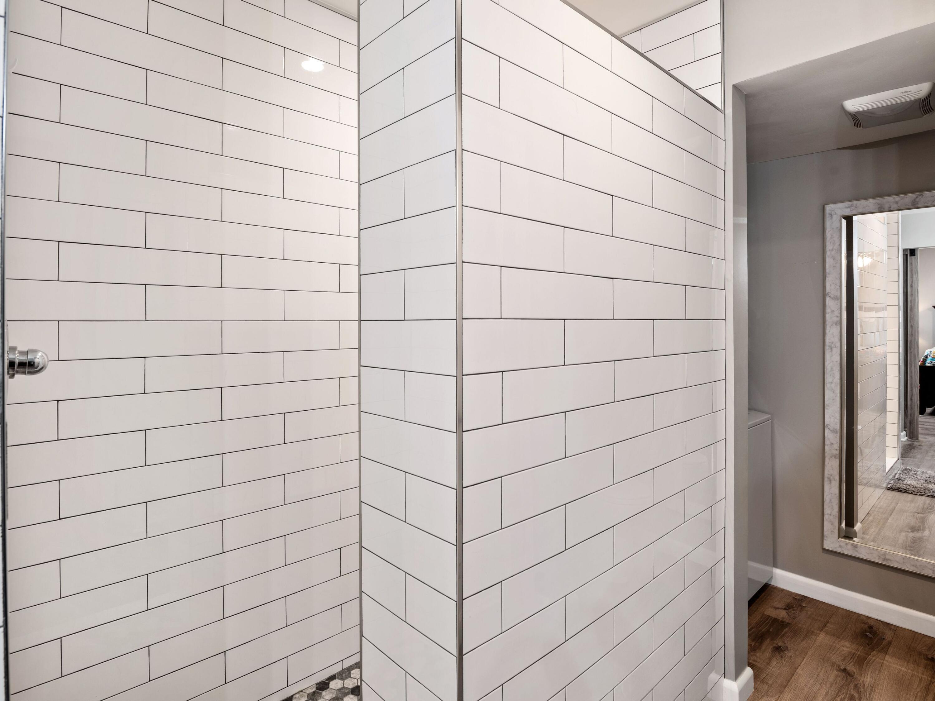 SEASCAPE CONDO GARDEN VILLA - Residential