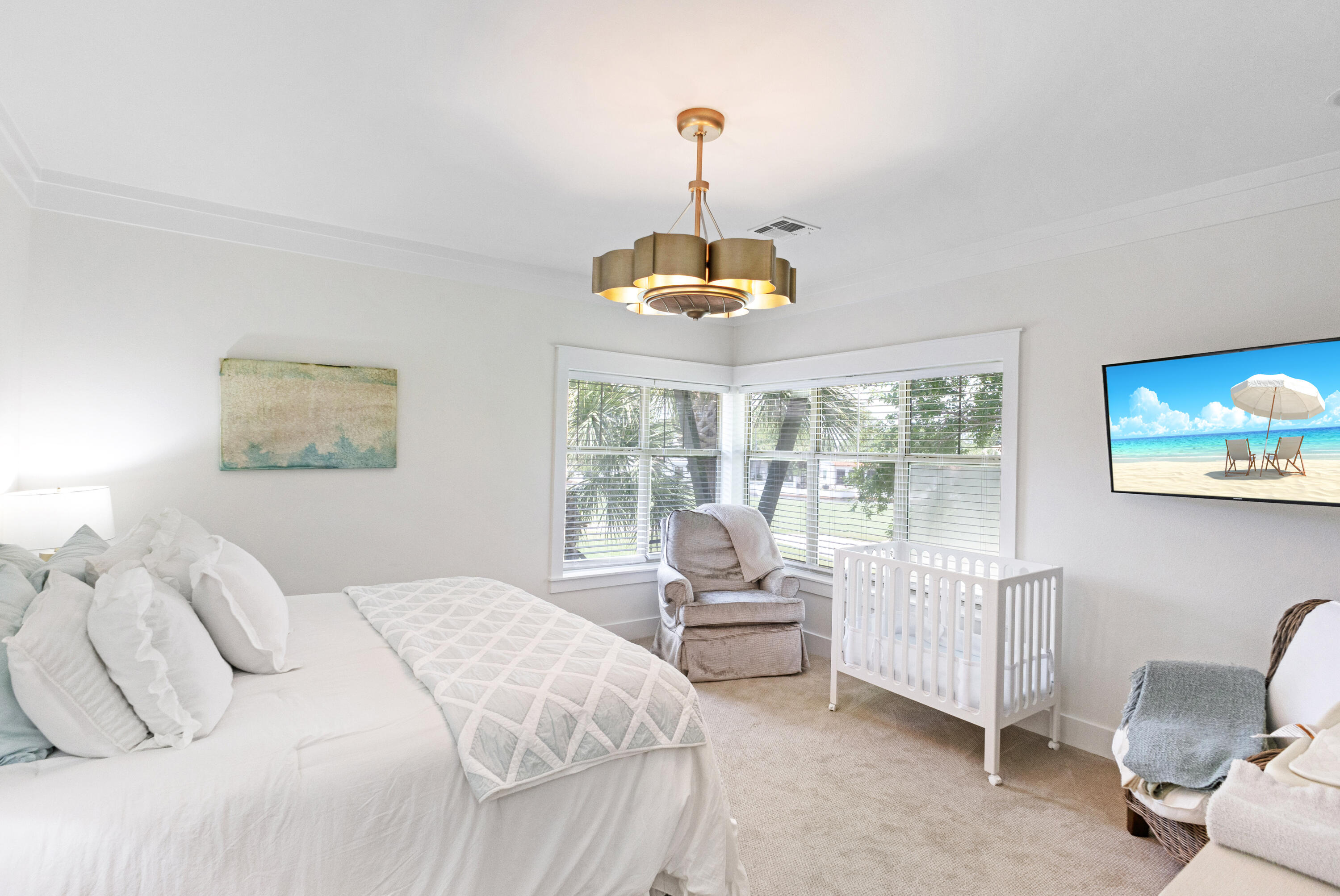 MAGNOLIA BAY - Residential