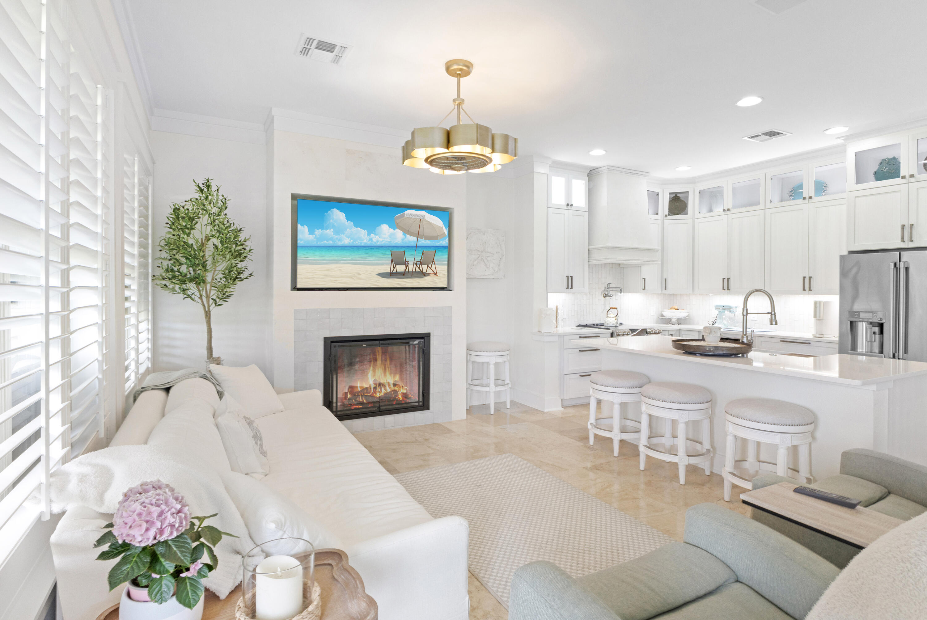 MAGNOLIA BAY - Residential