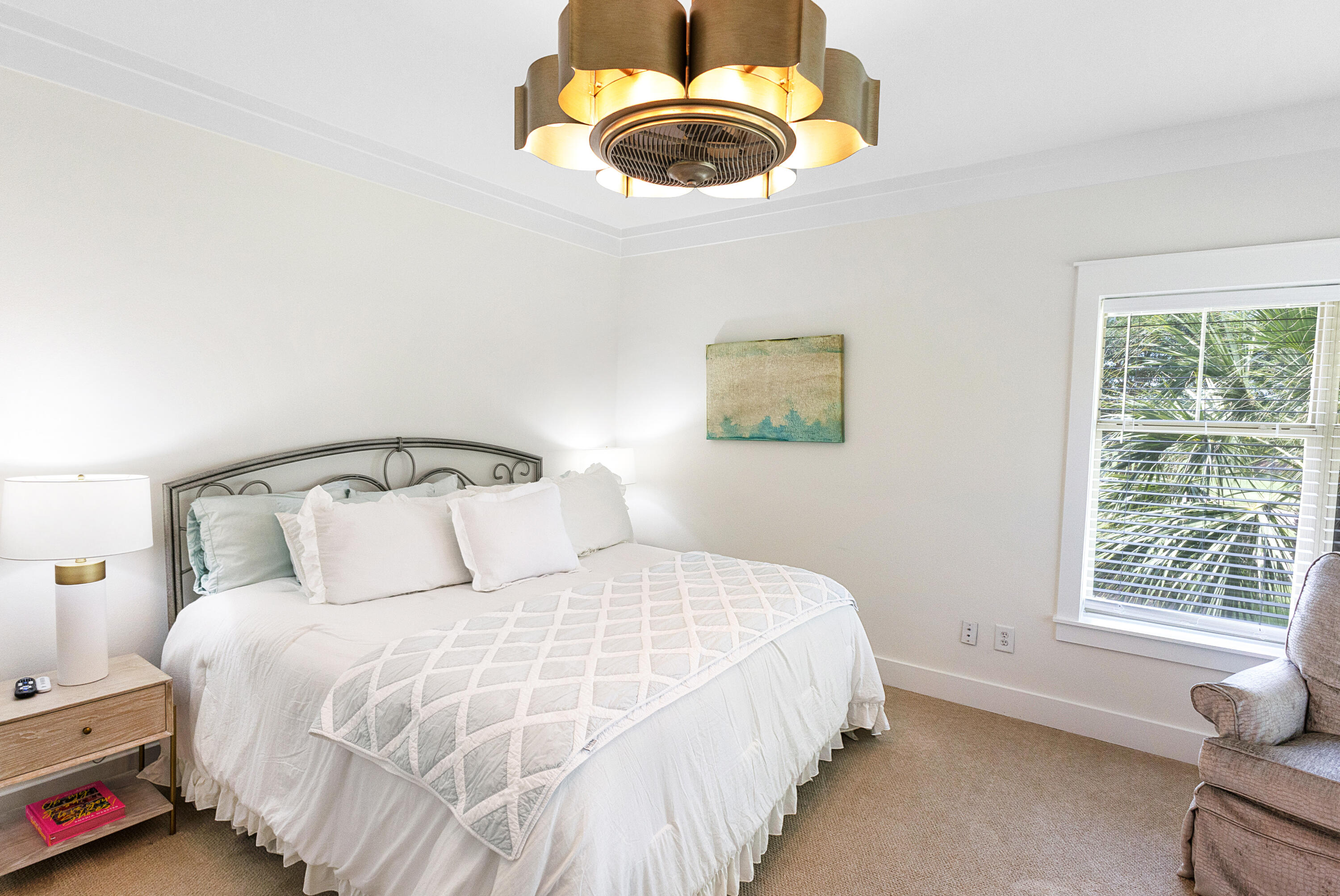 MAGNOLIA BAY - Residential
