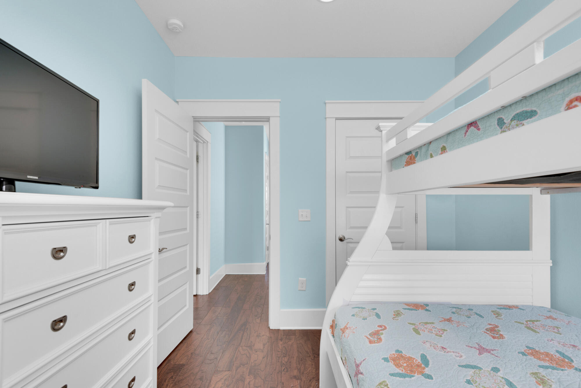 NONESUCH WAY - Residential