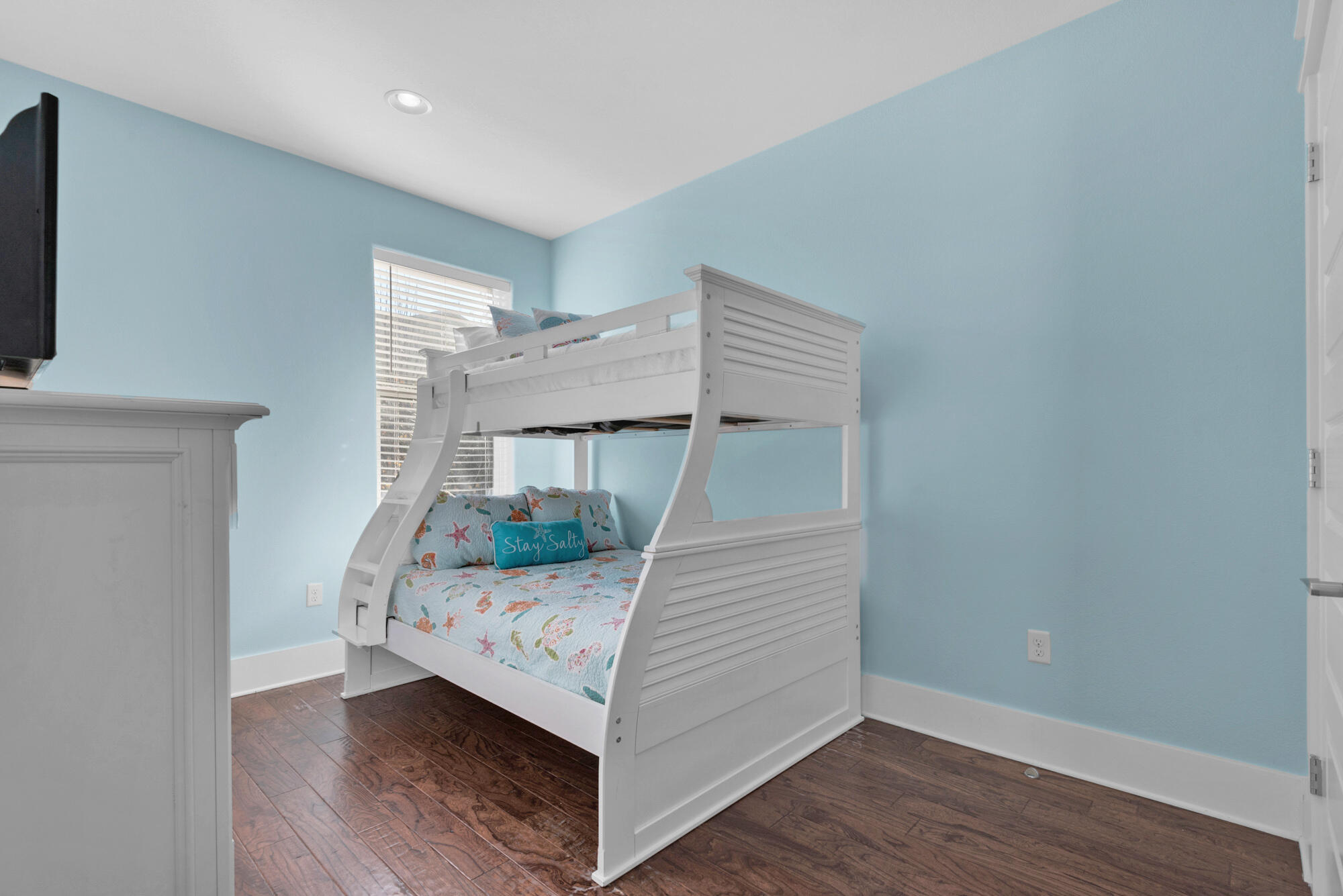 NONESUCH WAY - Residential