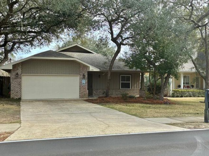 Centrally located in the heart of Niceville! This newer 4-bedroom, 3-bath home offers space, comfort, and endless potential--all under $600K! The custom kitchen features abundant cabinetry, granite countertops, breakfast bar, and a commercial-grade refrigerator/freezer. Enjoy a spacious great room, separate dining area, and a split floor plan for added privacy. Crown molding in Kitchen, great room and master bedroom. The master suite includes his-and-her walk-in closets, double vanities, and a separate shower with a relaxing jetted tub. With just a touch of fresh paint and new carpet, this home can be perfectly personalized to your taste. Easy-living floor plan in a prime location--don't miss this opportunity!