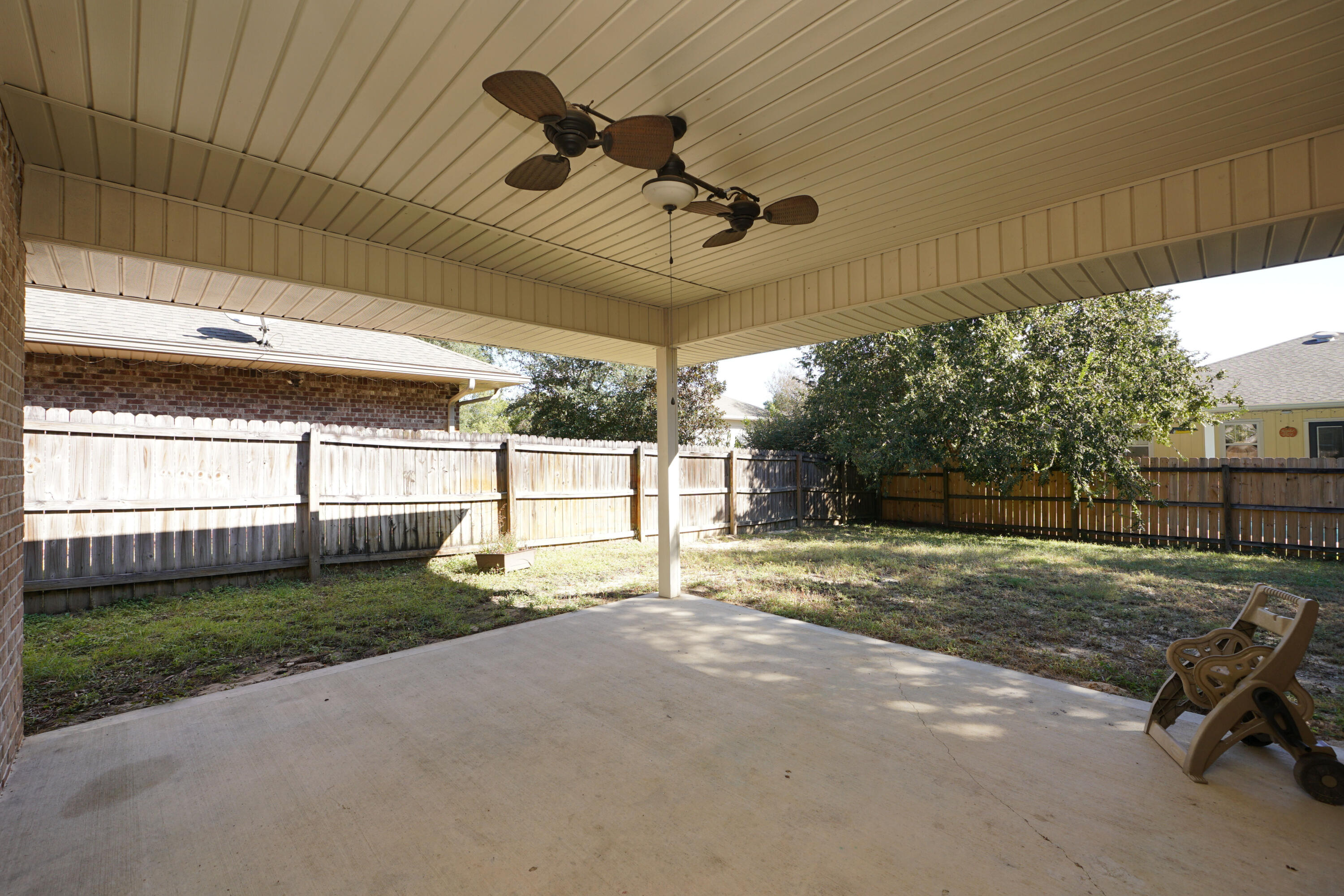 VALPARAISO PINECREST 6 - Residential