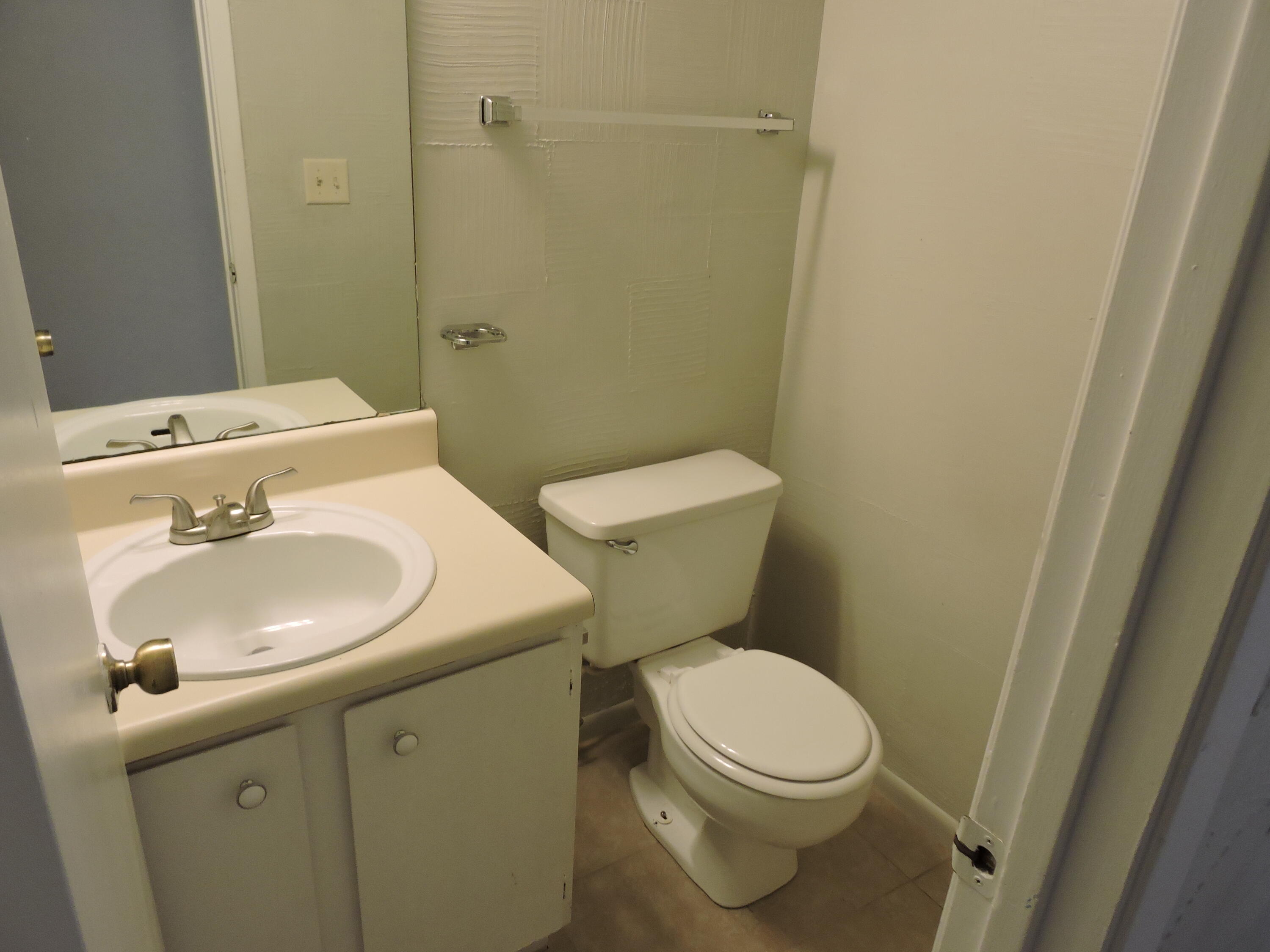 CRESTVIEW HEIGHTS - Residential Lease