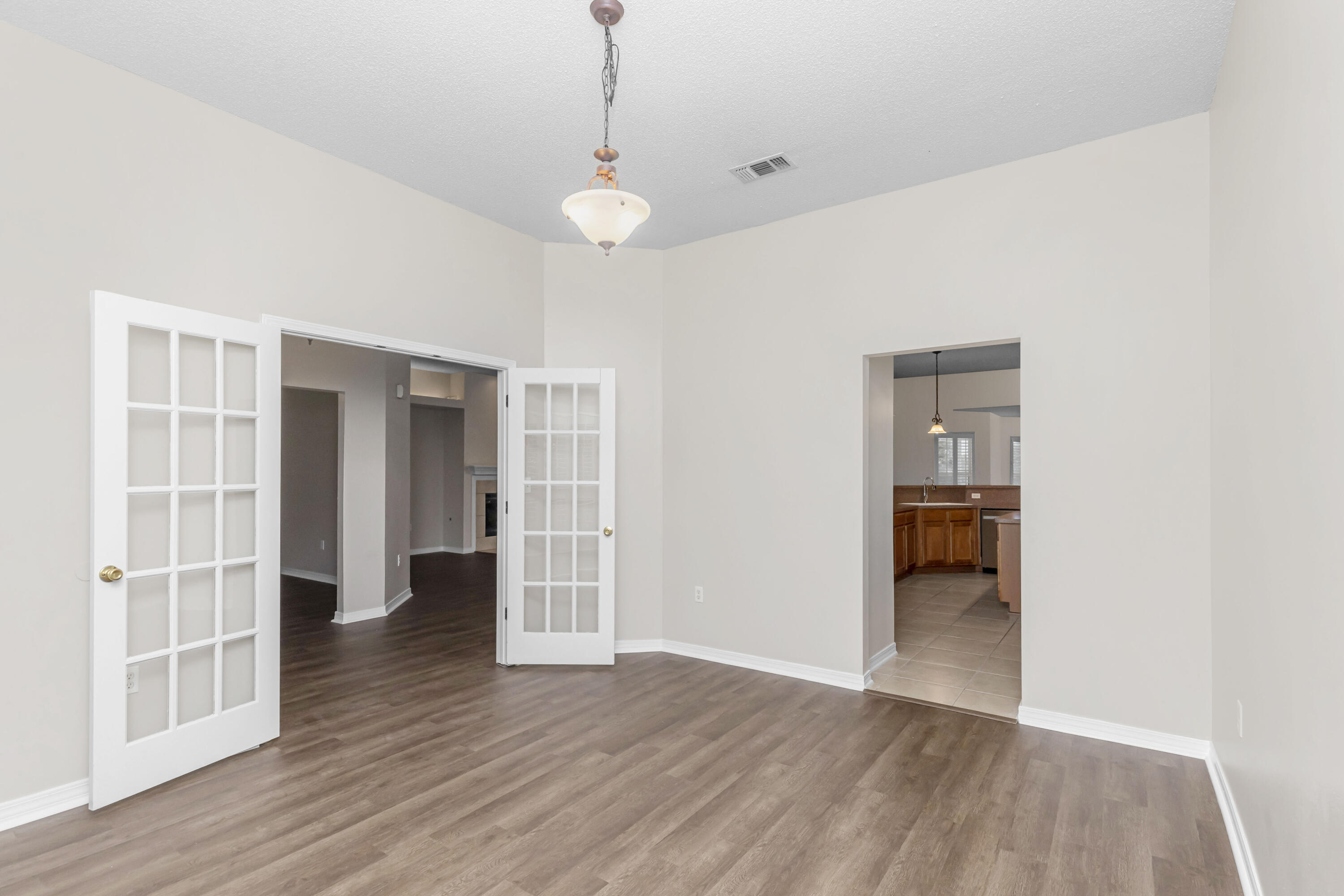 SILVER OAKS PH 2 - Residential Lease