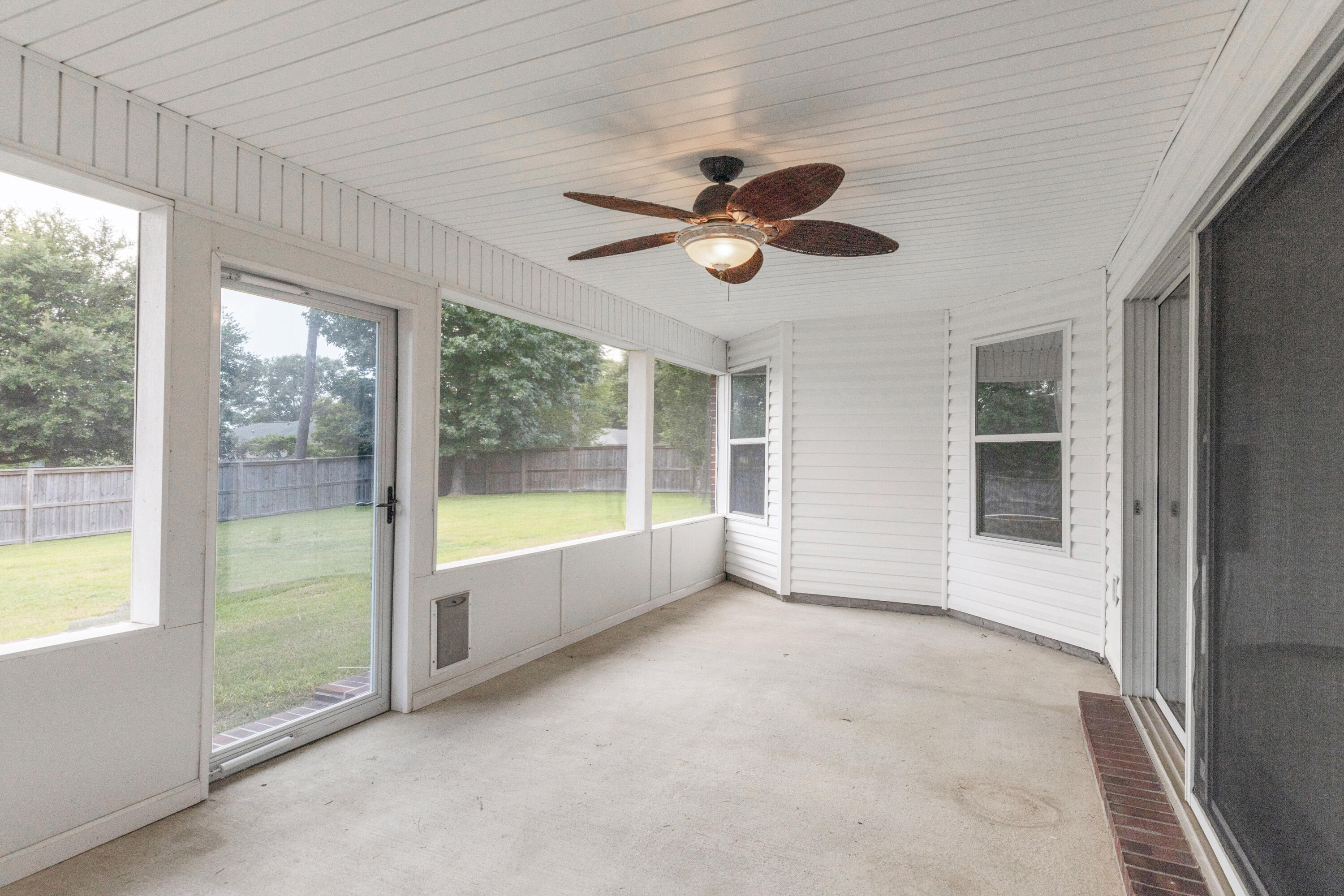 SILVER OAKS PH 2 - Residential Lease