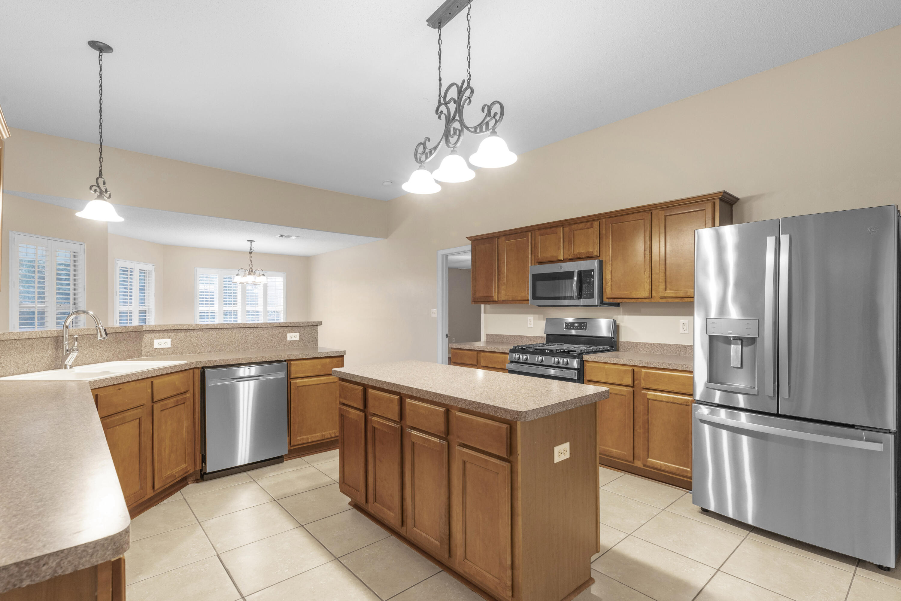 SILVER OAKS PH 2 - Residential Lease