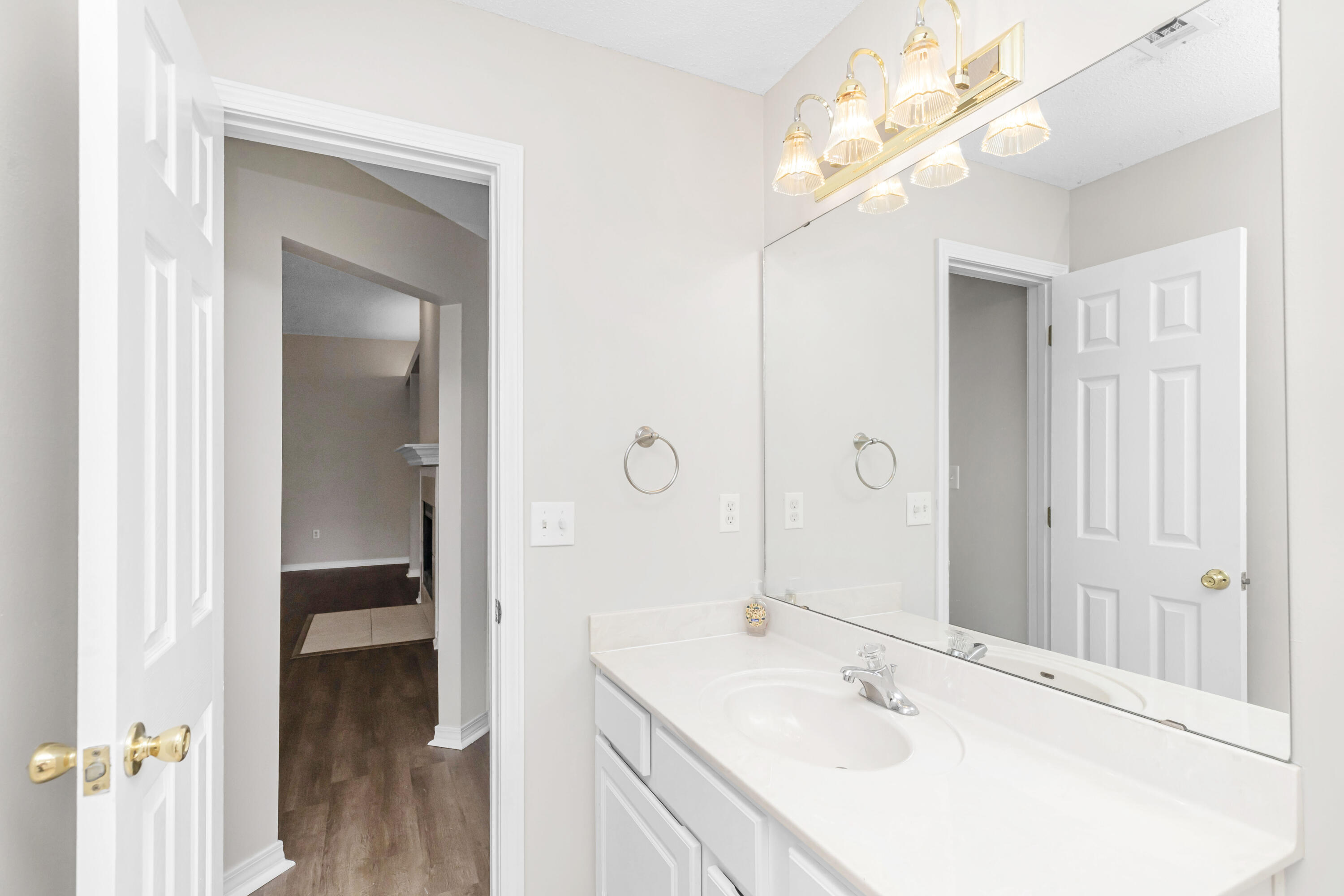 SILVER OAKS PH 2 - Residential Lease