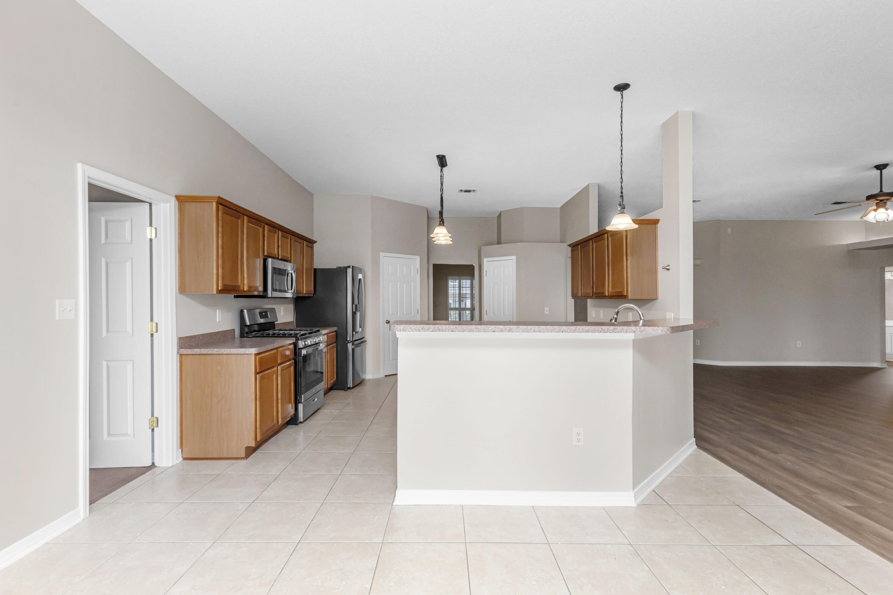 SILVER OAKS PH 2 - Residential Lease