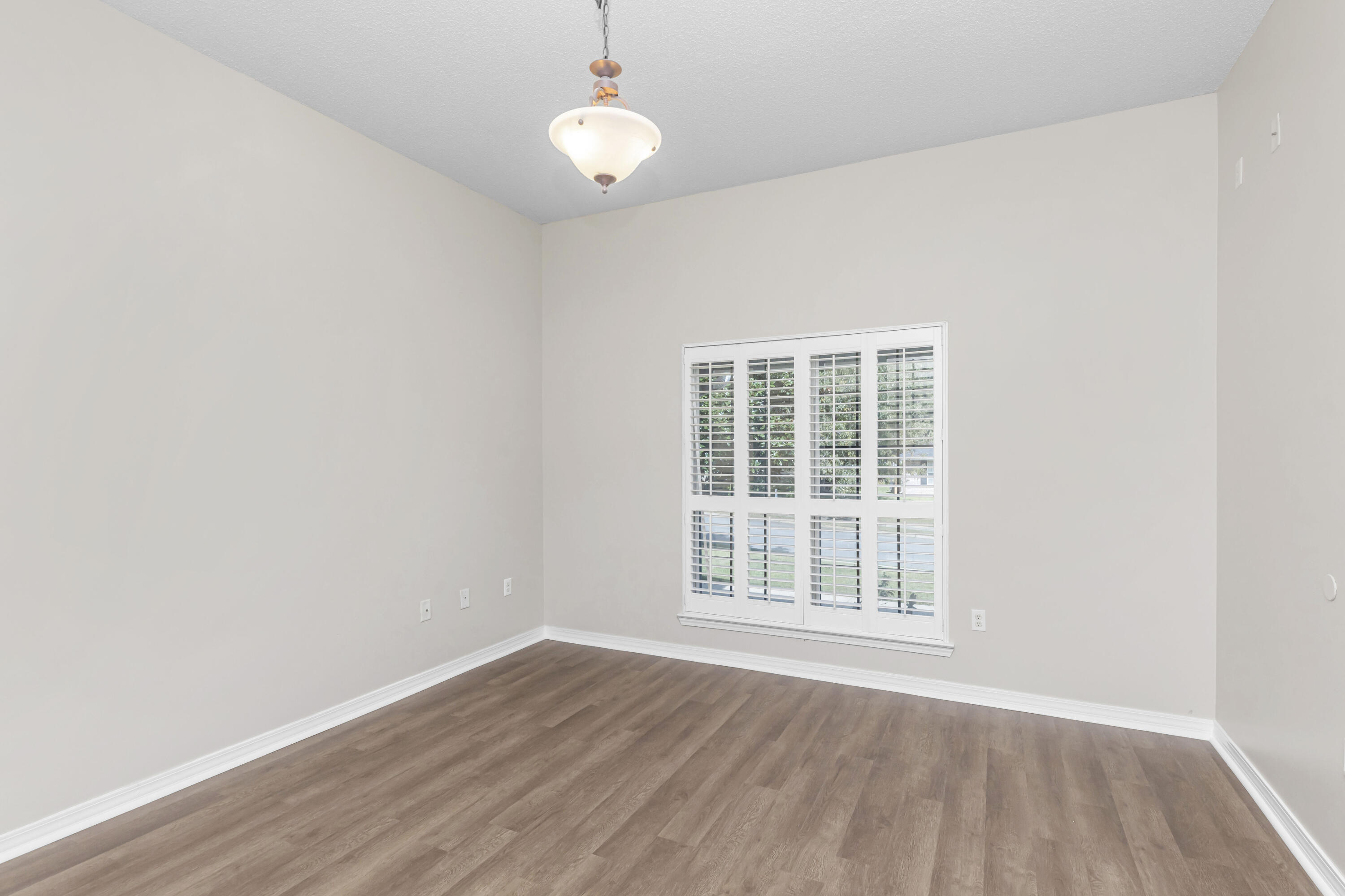 SILVER OAKS PH 2 - Residential Lease