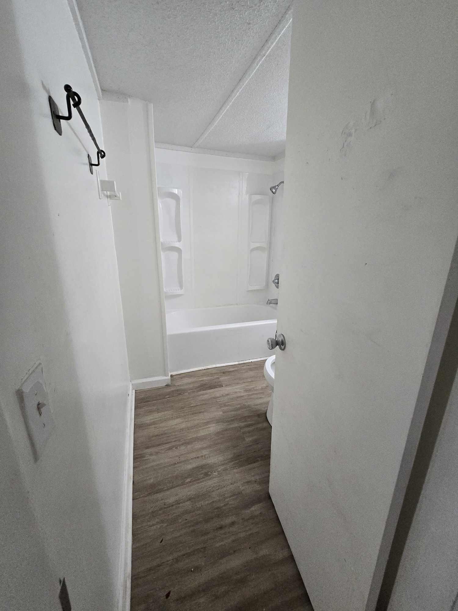 Crestview - Residential Lease