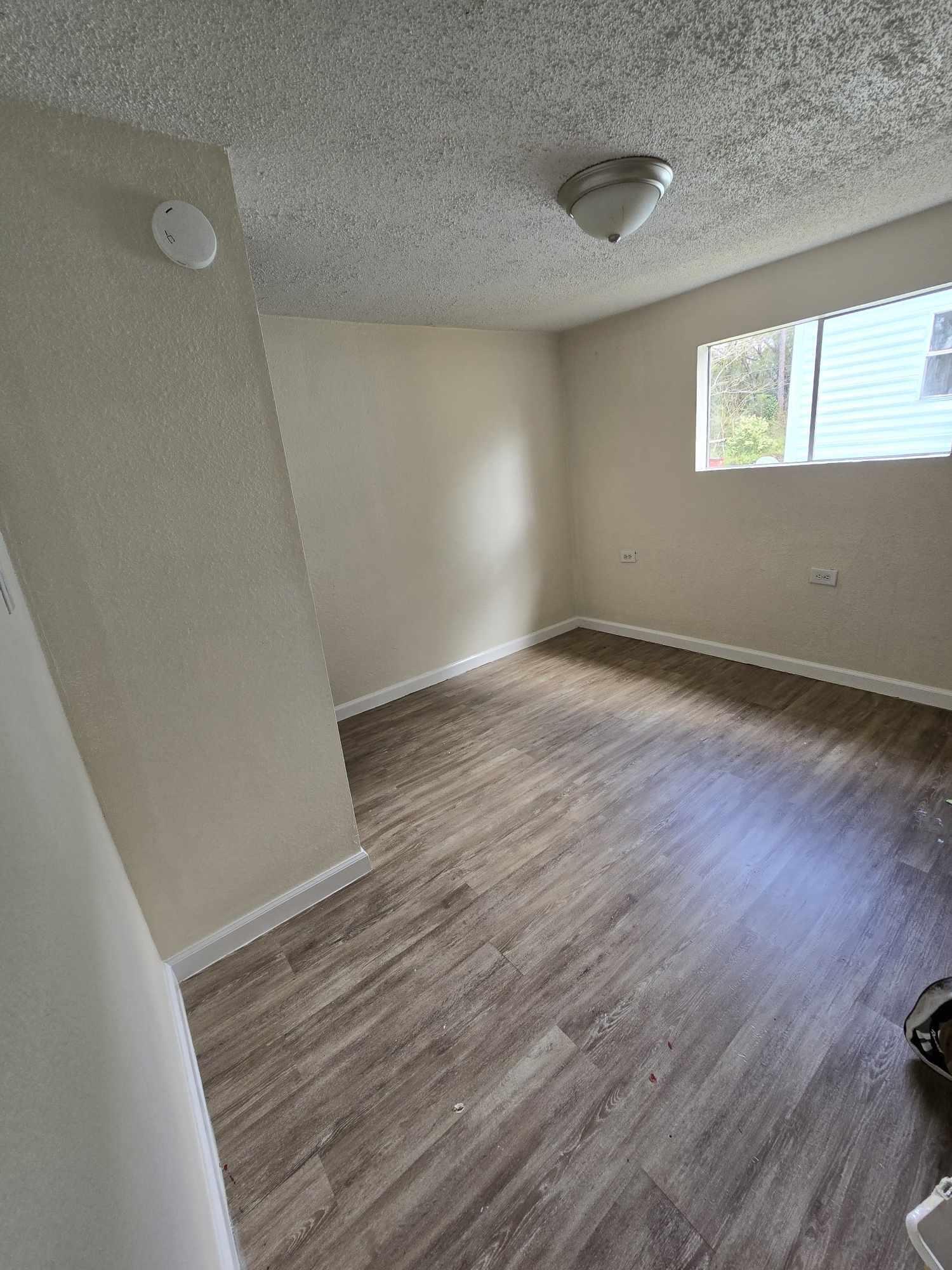 Crestview - Residential Lease