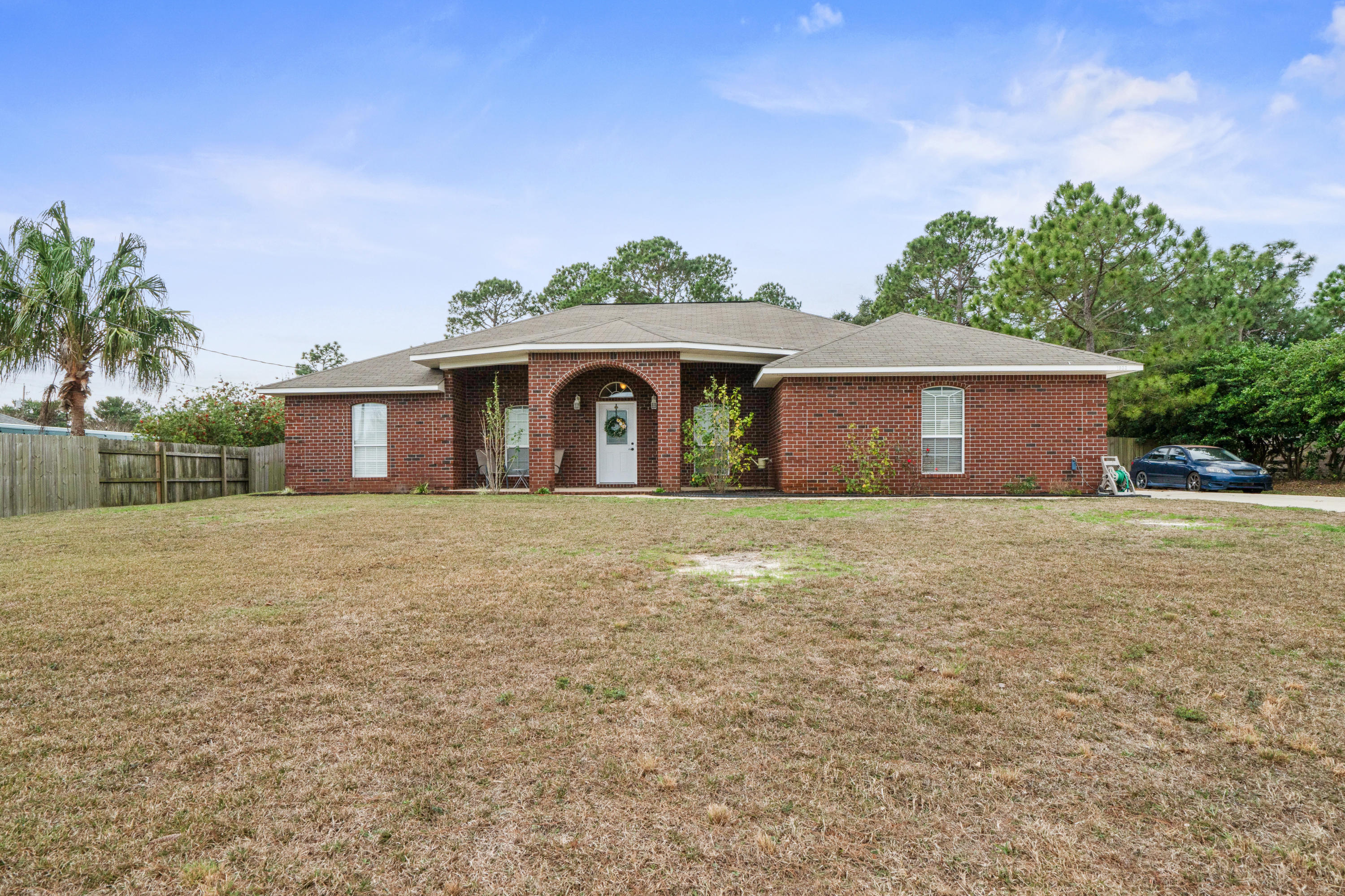 HOLLEY BY THE SEA - Residential