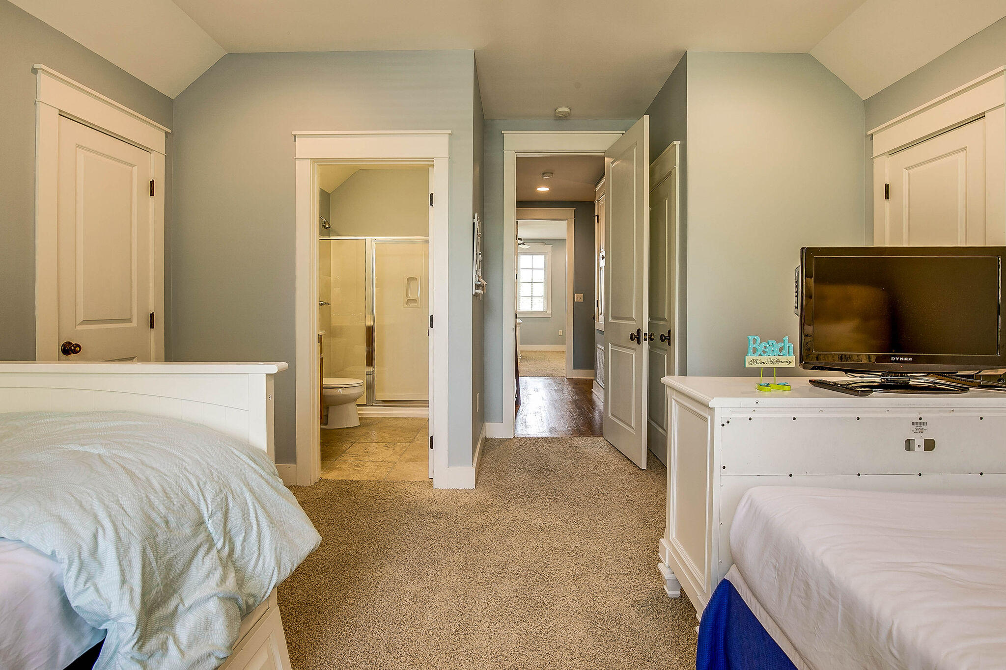 BUNGALOS AT SANDESTIN - Residential