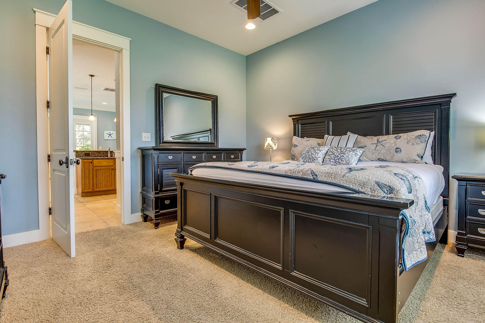 BUNGALOS AT SANDESTIN - Residential