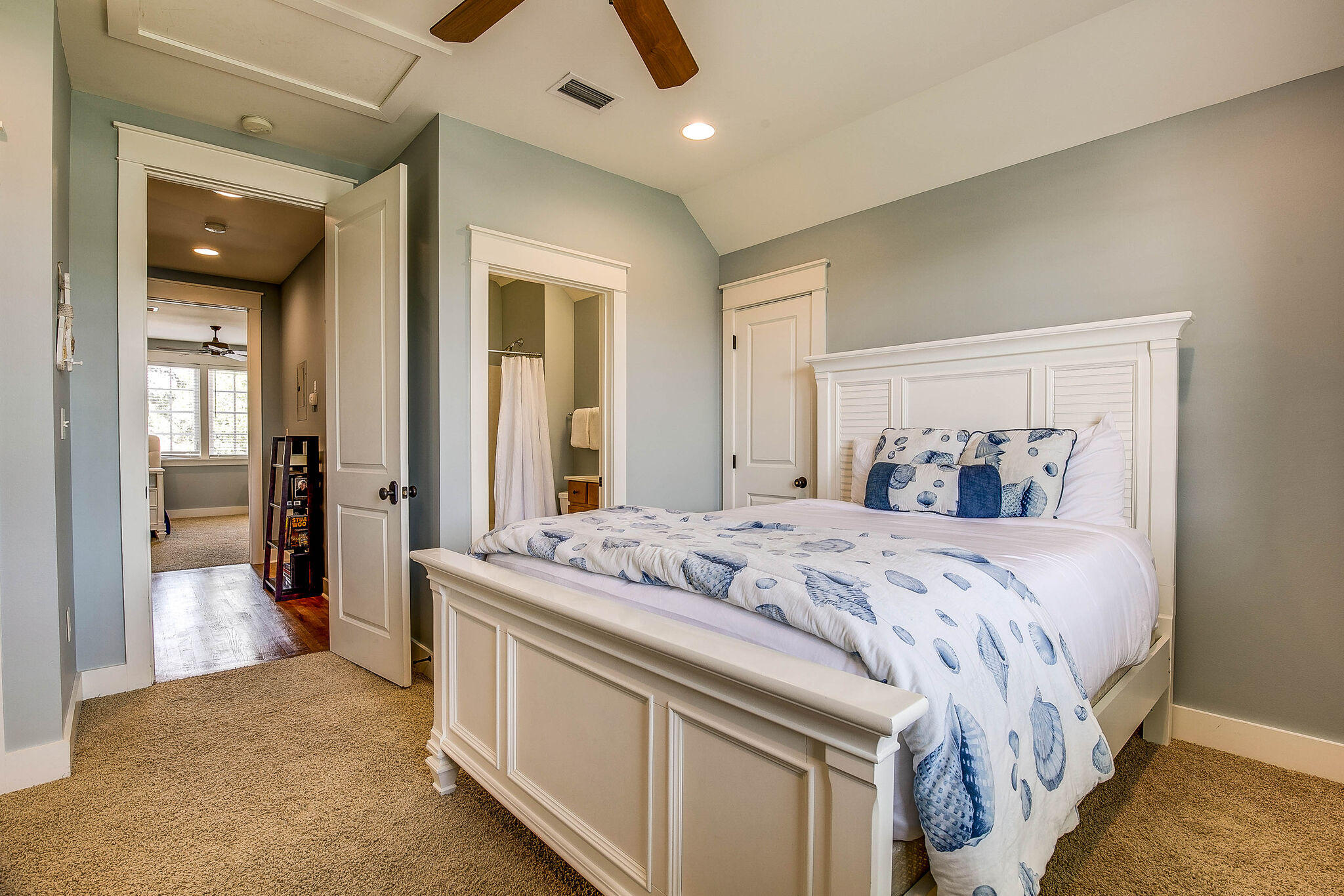 BUNGALOS AT SANDESTIN - Residential