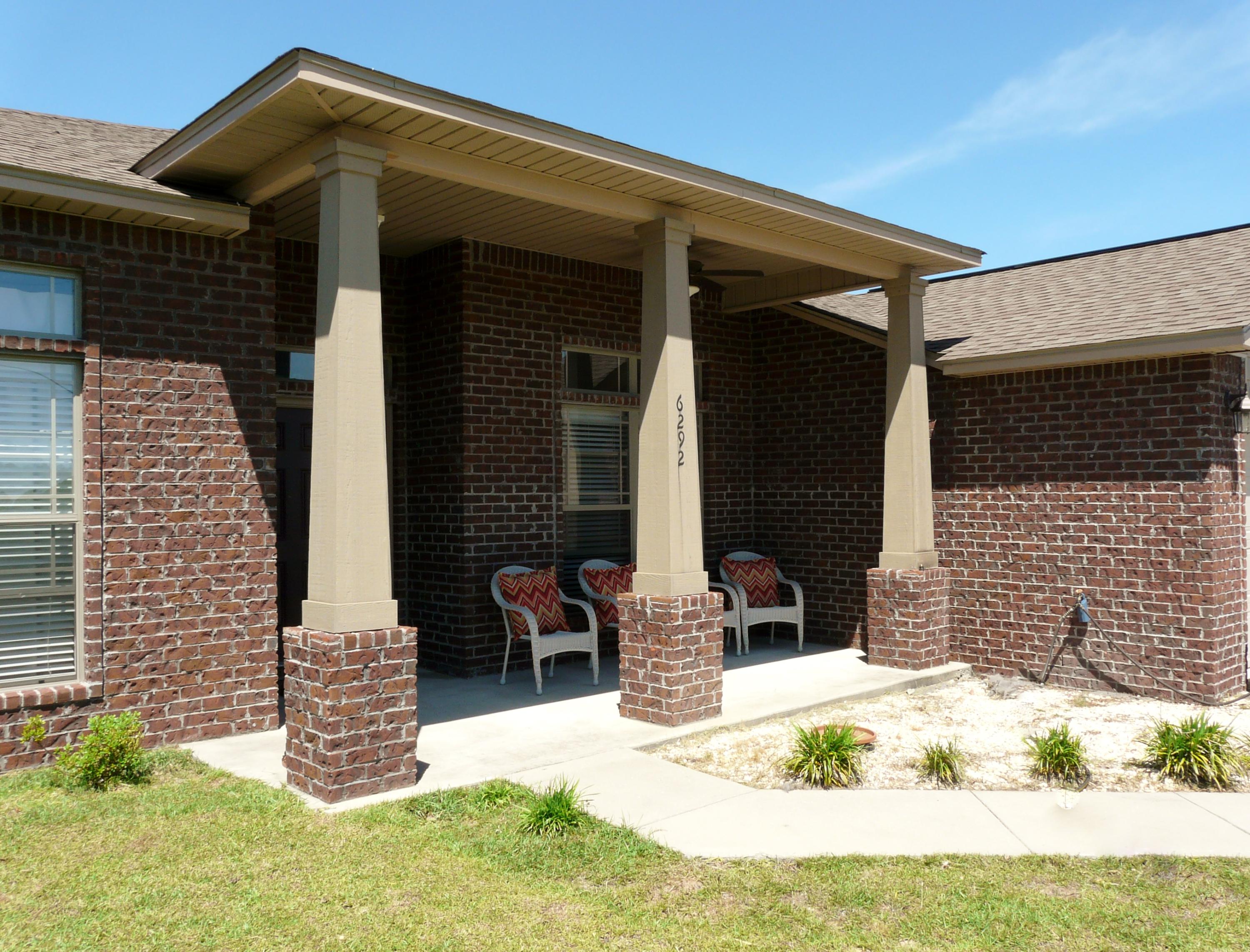 SILVER SPRINGS EST - Residential