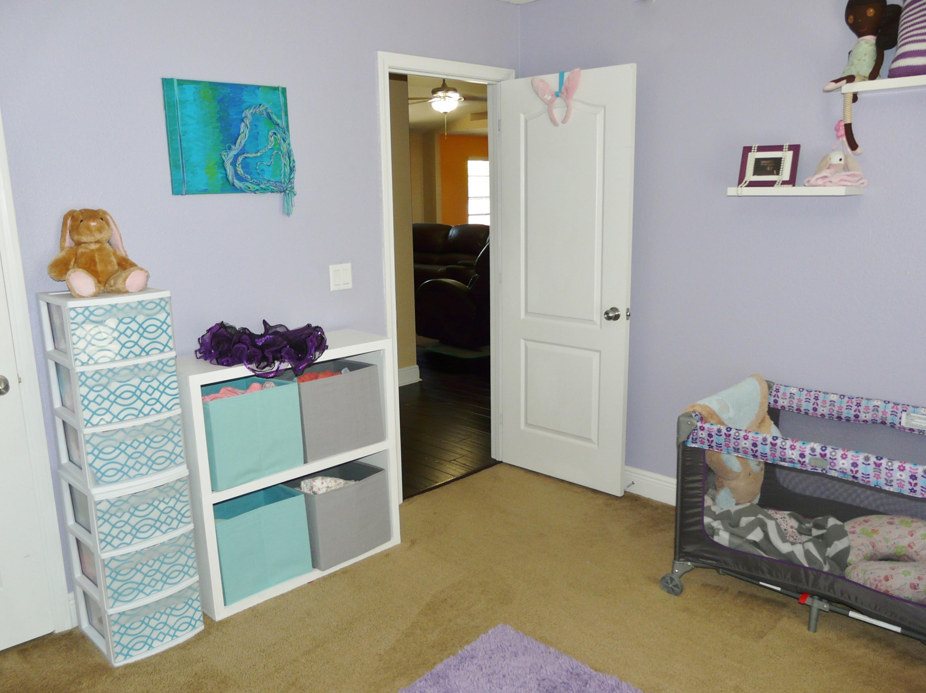 SILVER SPRINGS EST - Residential