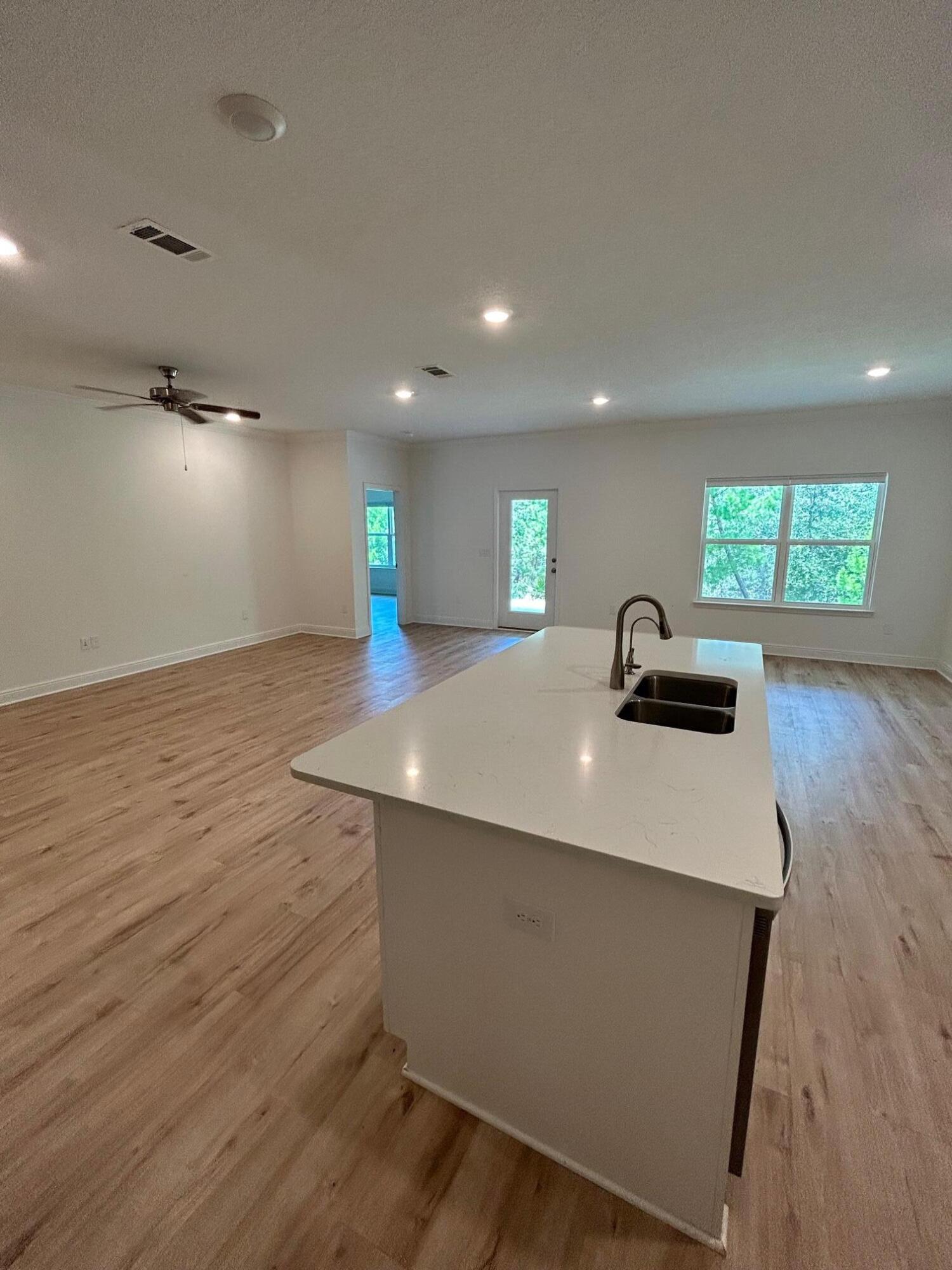 Paradise Cove - Residential Lease