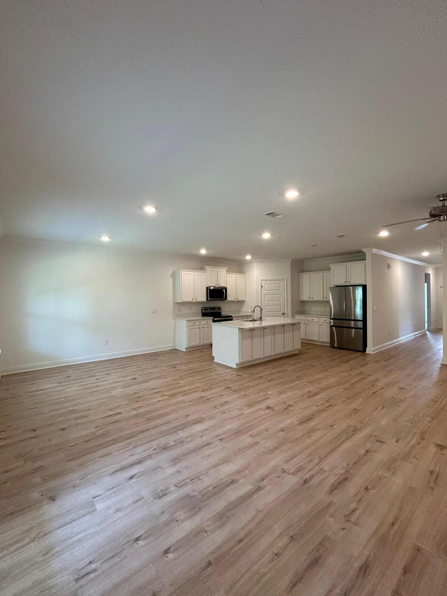 Paradise Cove - Residential Lease