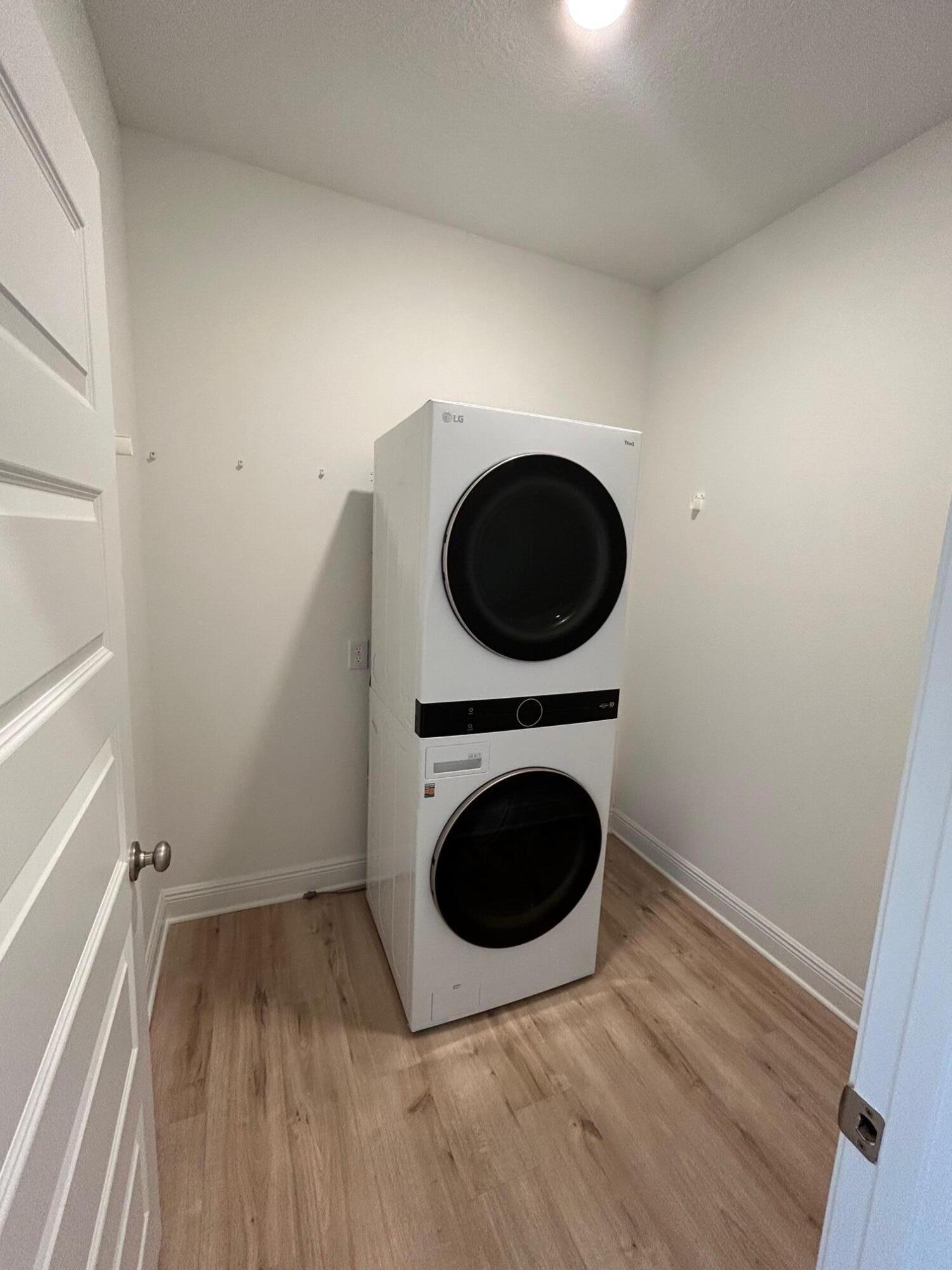 Paradise Cove - Residential Lease