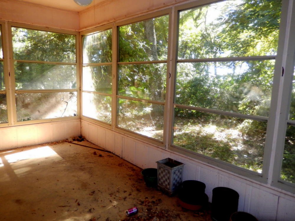 BAYOU POQUITO - Residential