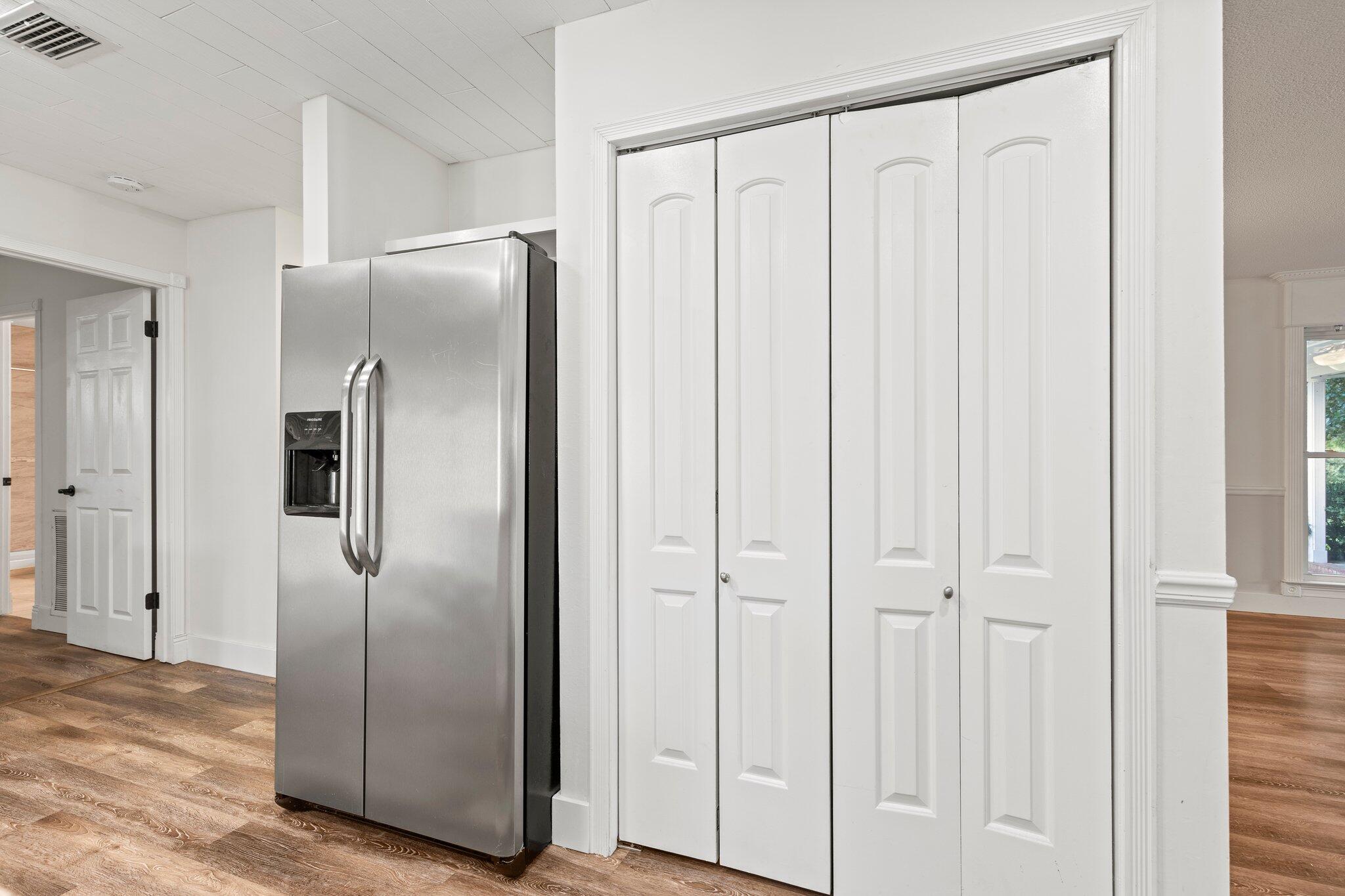 METES & BOUNDS - Residential Lease