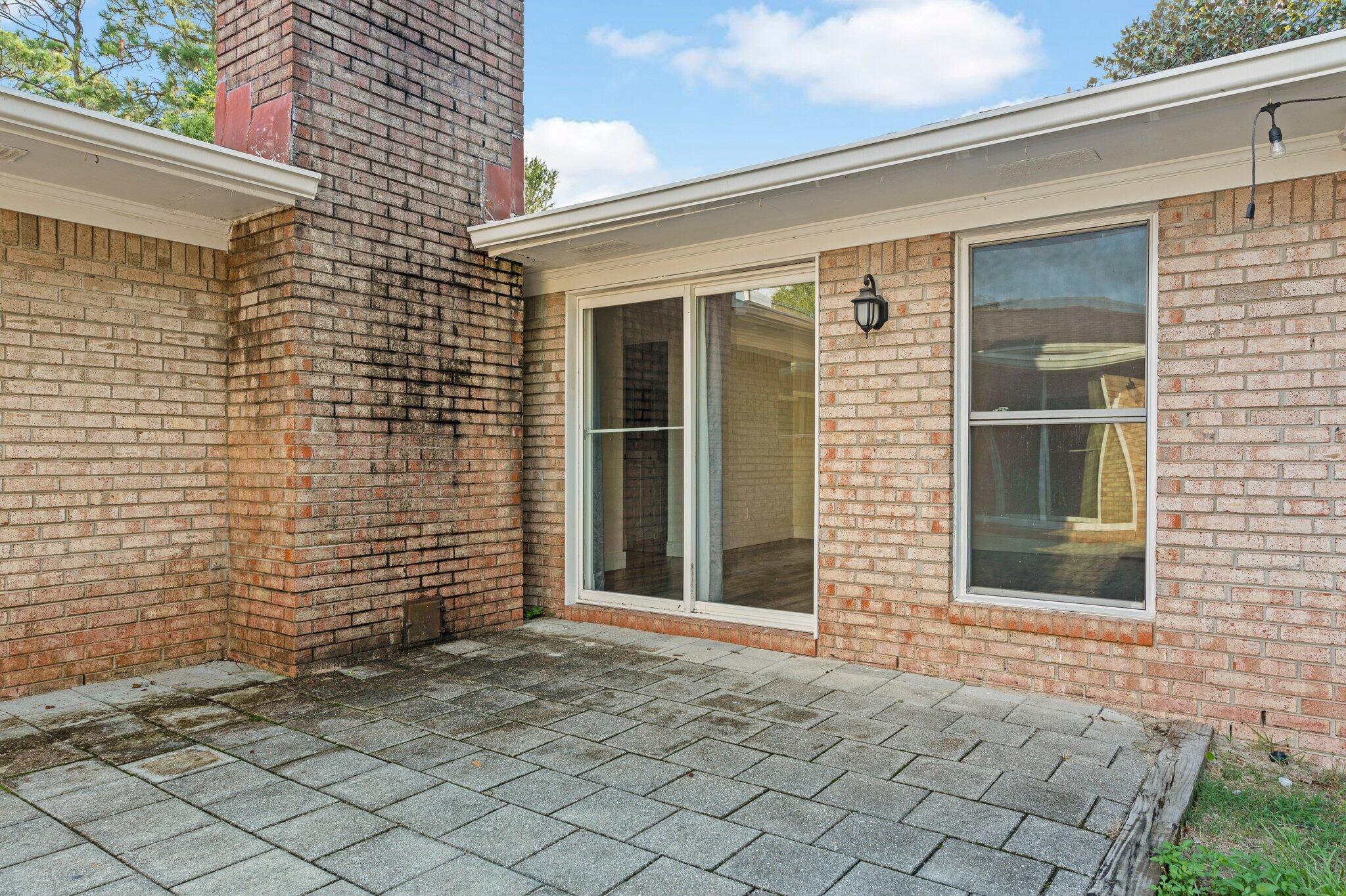 METES & BOUNDS - Residential Lease