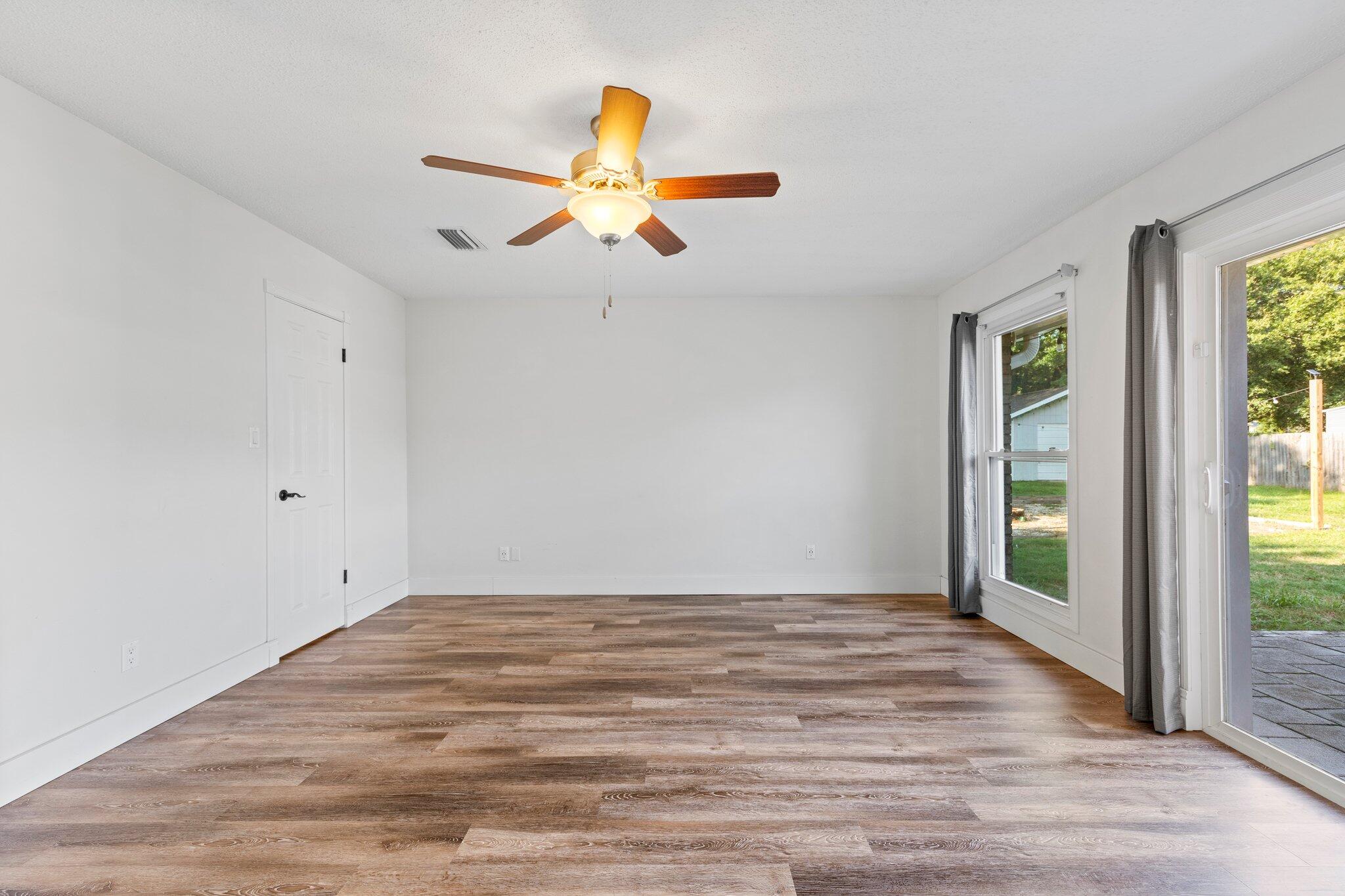 METES & BOUNDS - Residential Lease