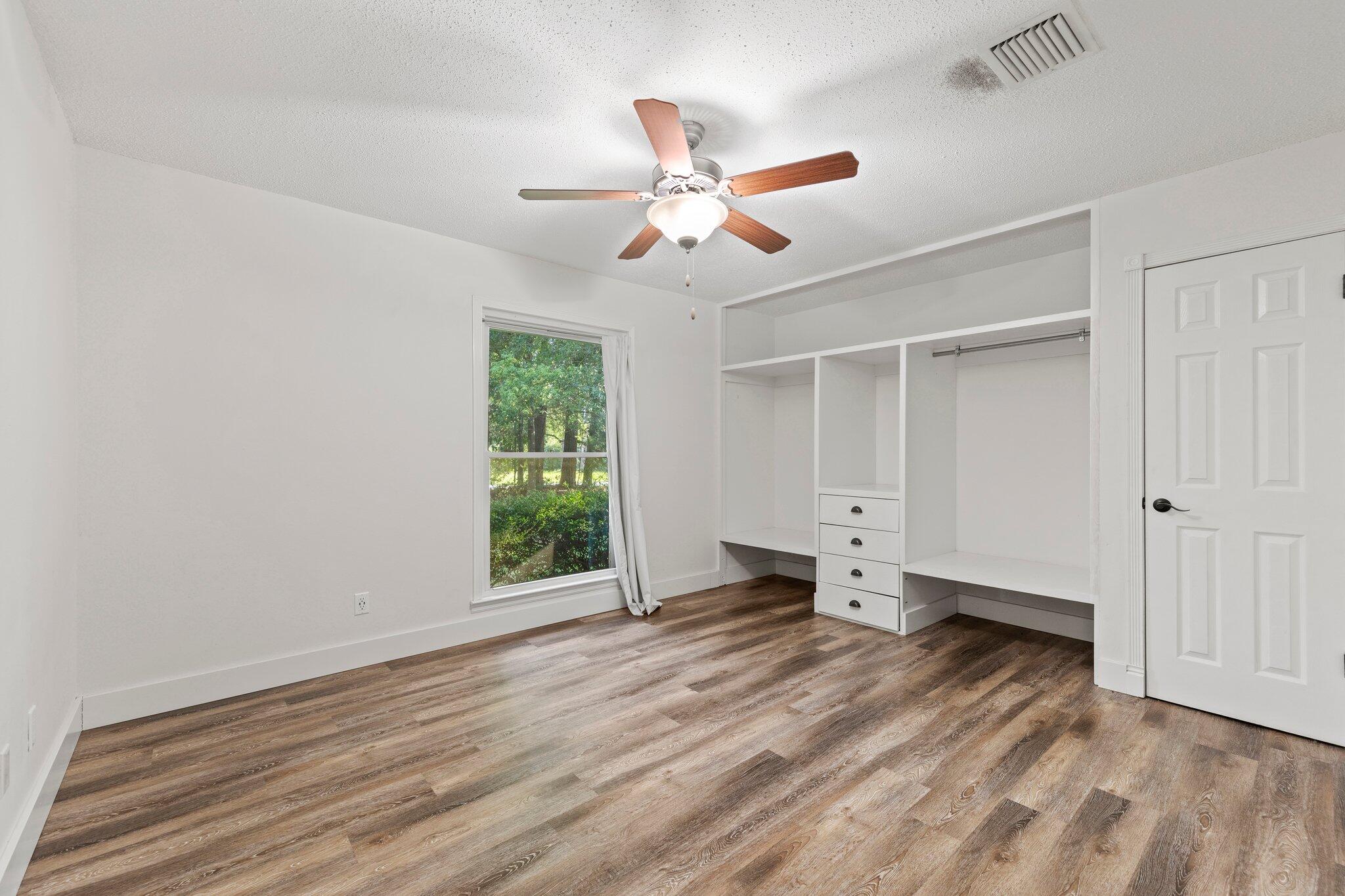 METES & BOUNDS - Residential Lease