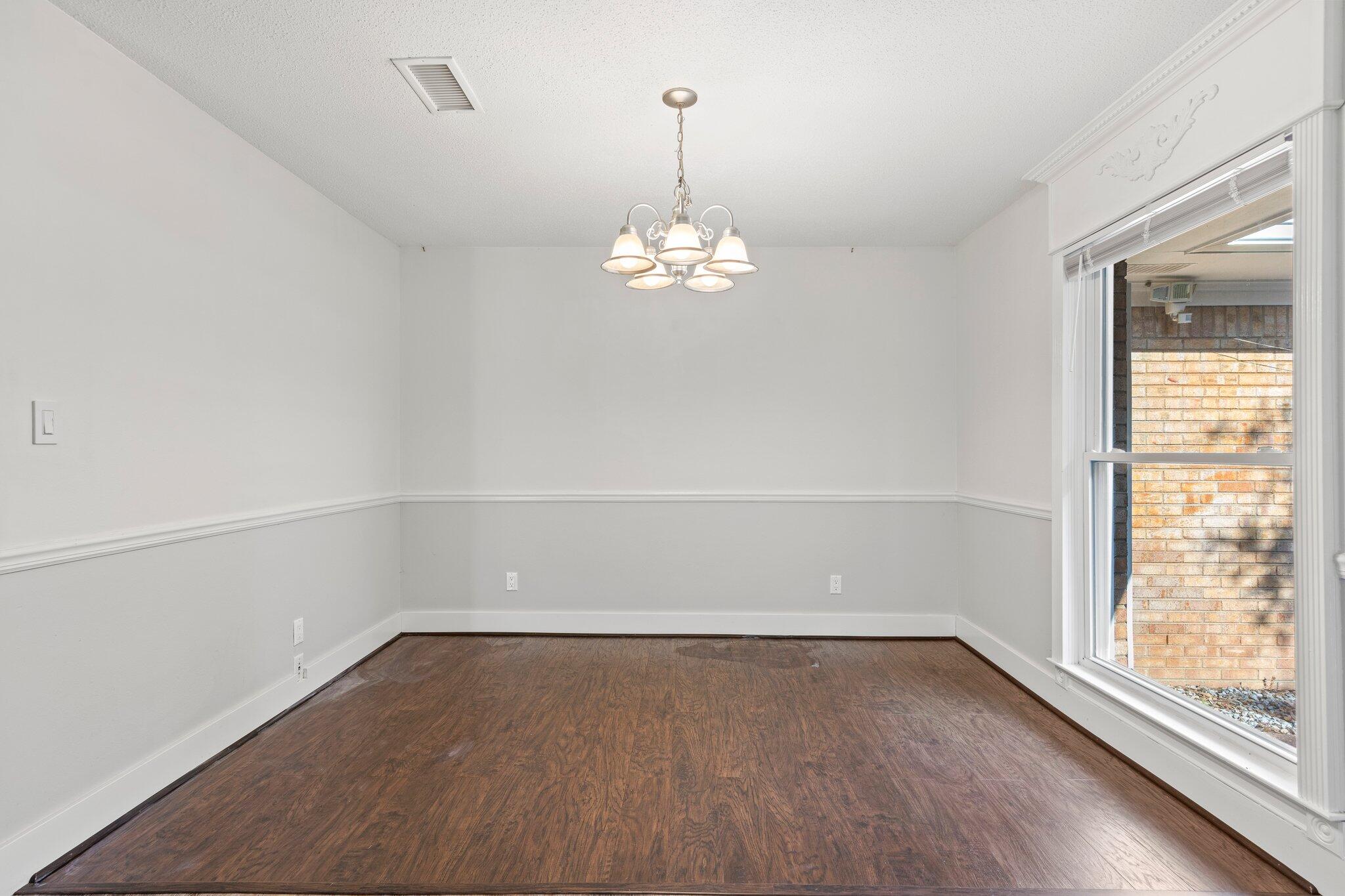 METES & BOUNDS - Residential Lease