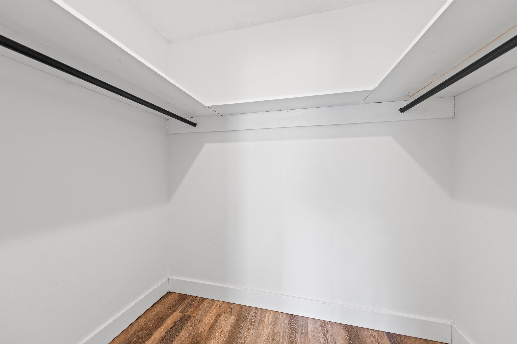 METES & BOUNDS - Residential Lease