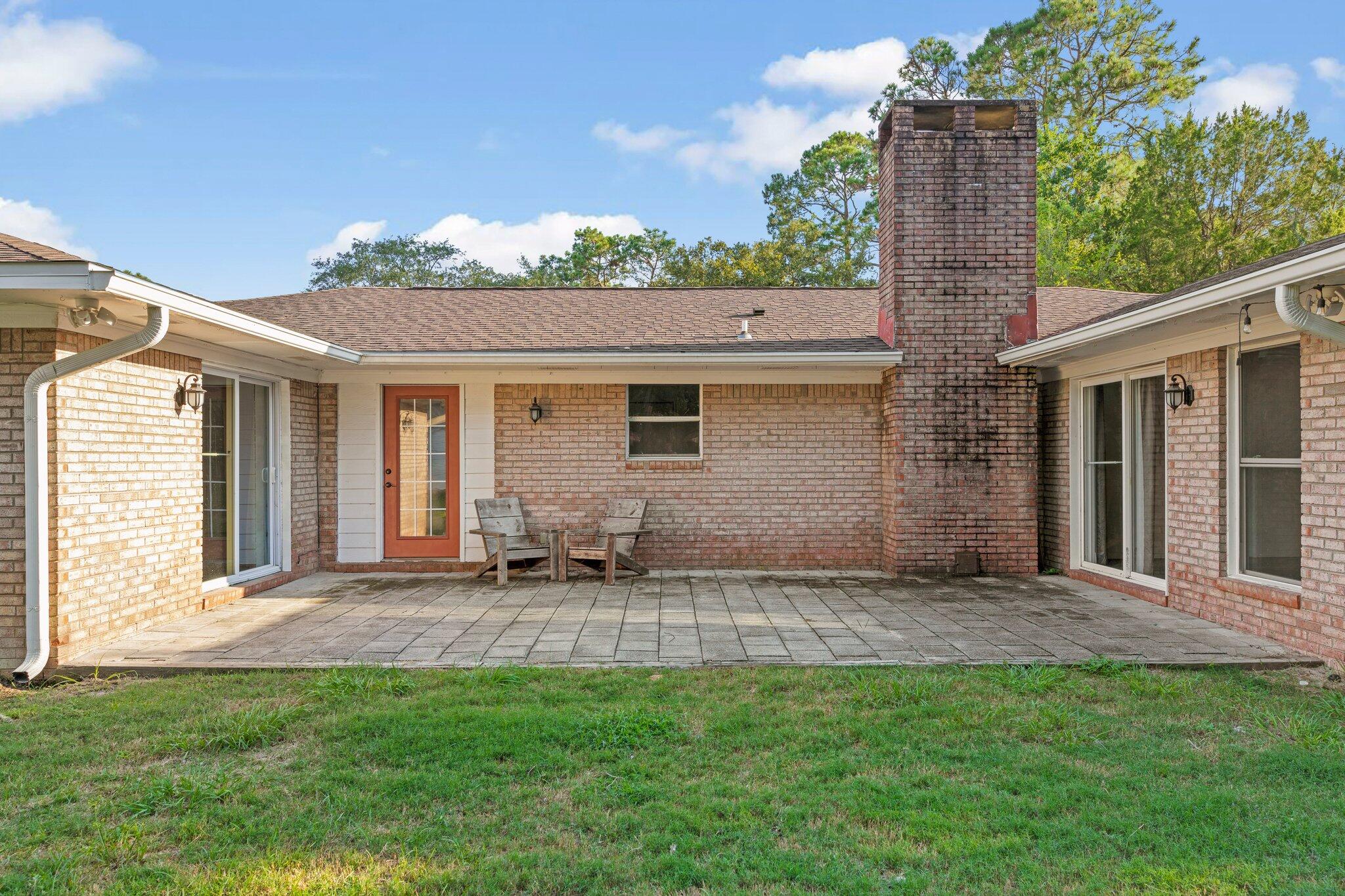 METES & BOUNDS - Residential Lease