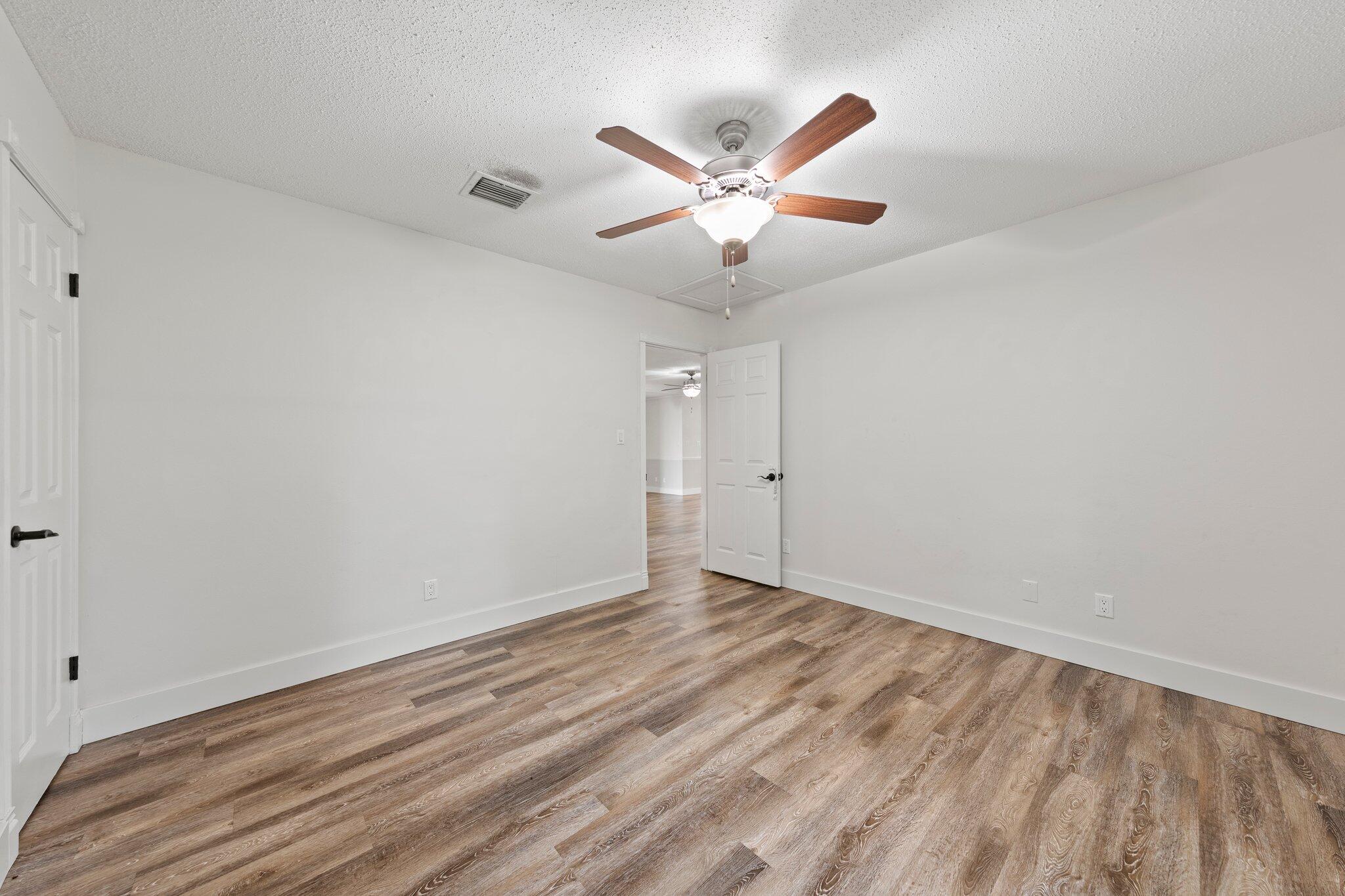 METES & BOUNDS - Residential Lease