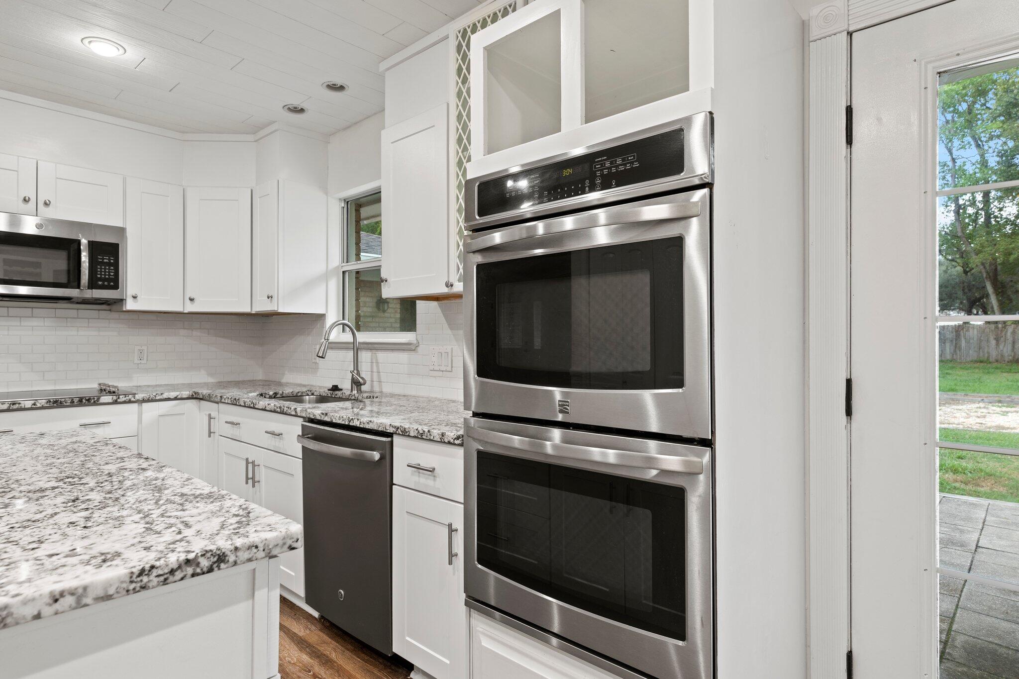 METES & BOUNDS - Residential Lease