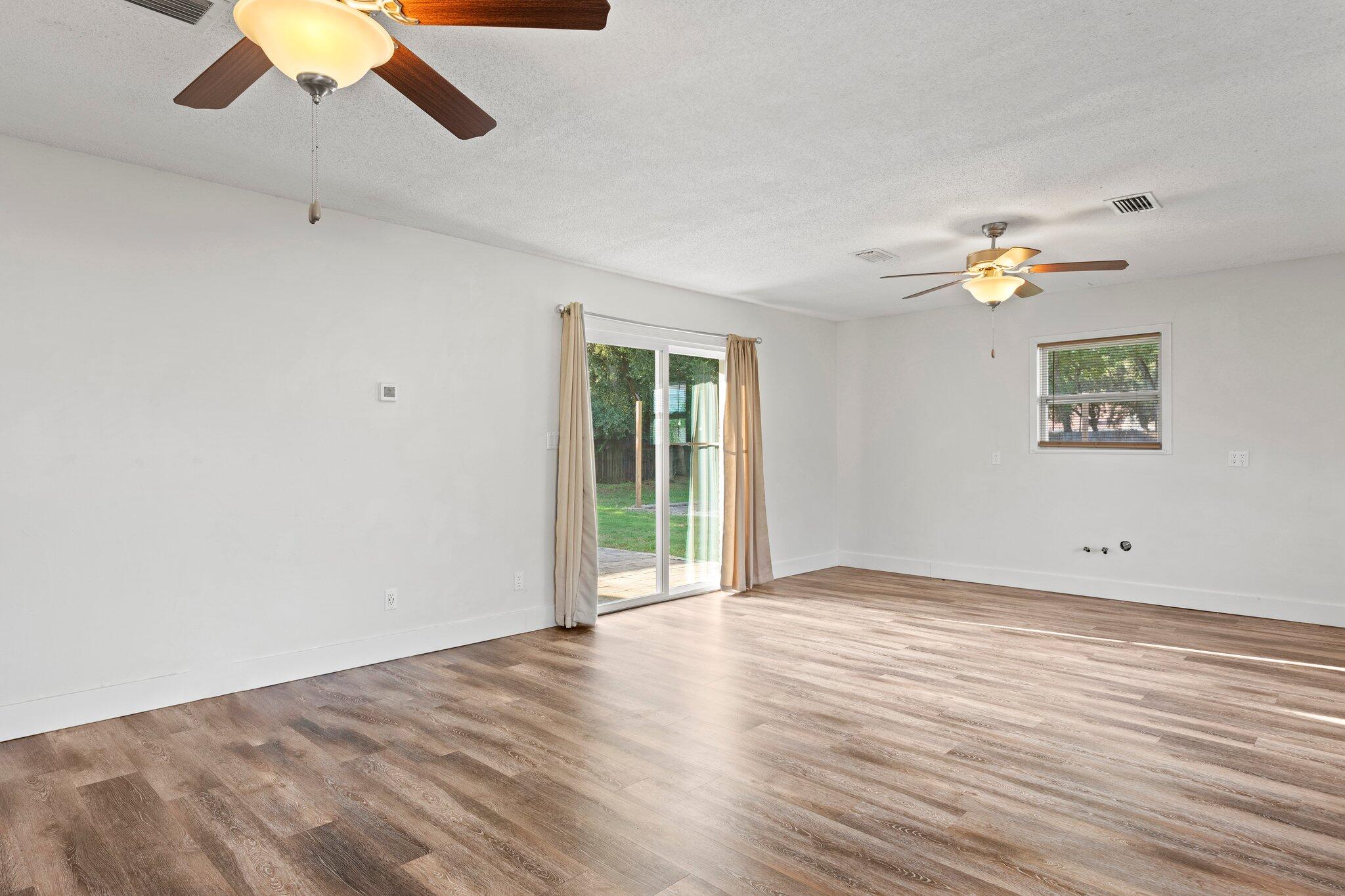 METES & BOUNDS - Residential Lease