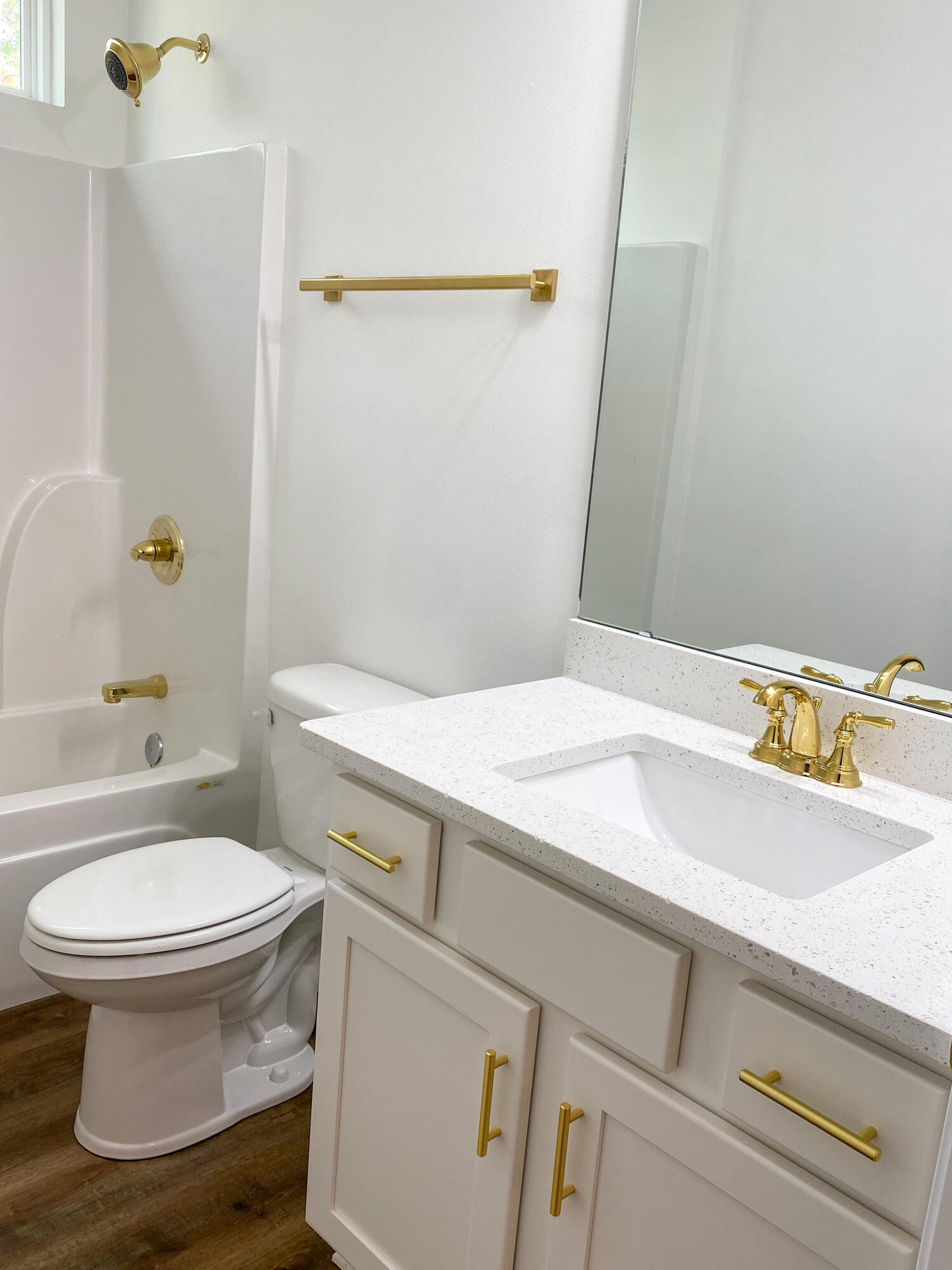 BEAR CREEK COTTAGES - Residential