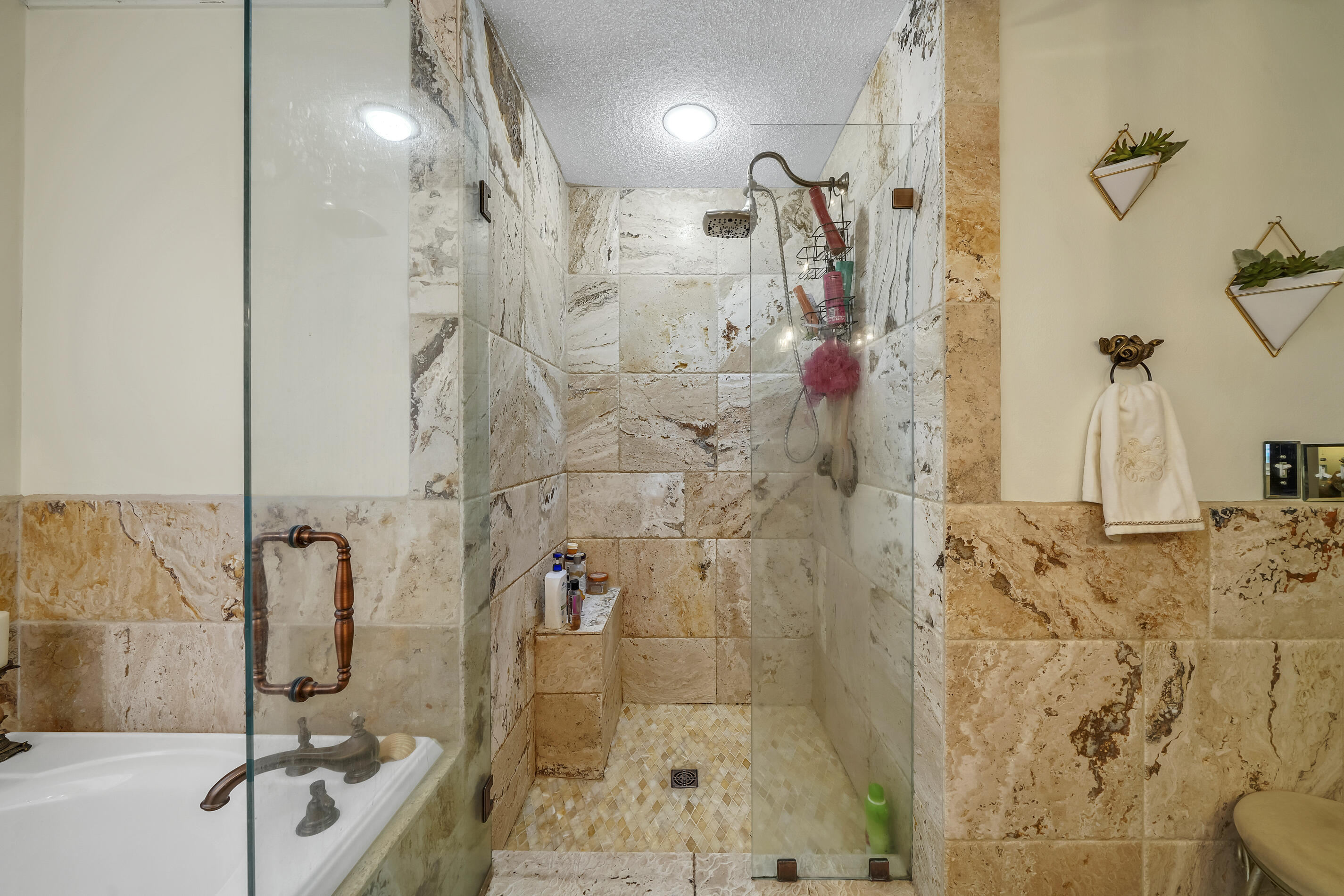 EMERALD POINTE PLAT 4 - Residential