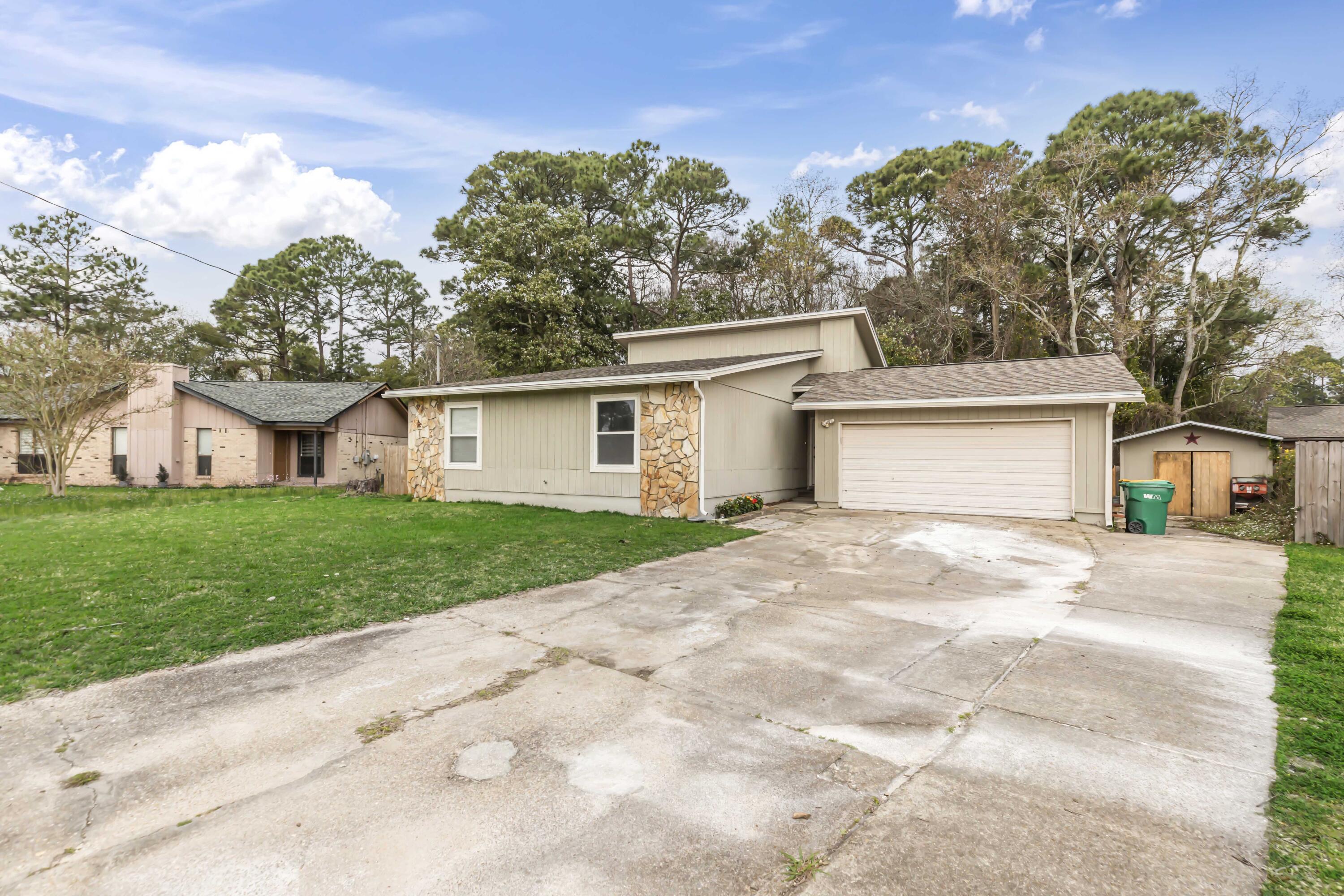 CIMARRON ESTATES - Residential