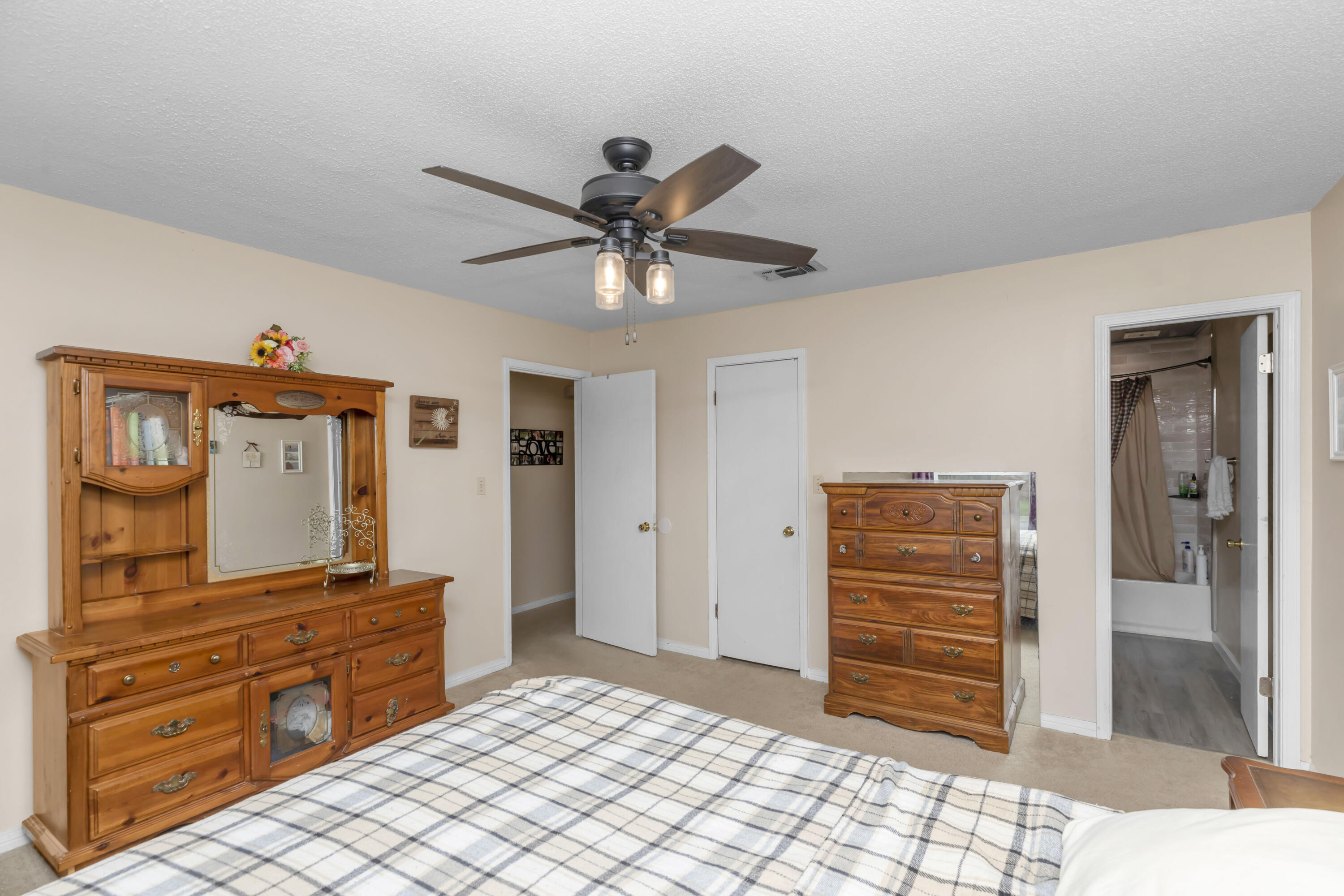 CIMARRON ESTATES - Residential