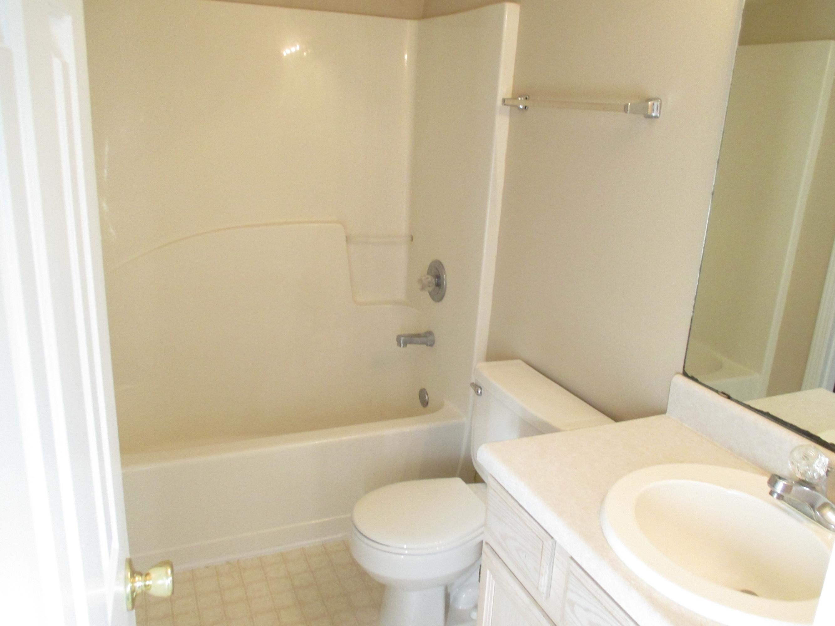 COVENTRY CORNERS - Residential