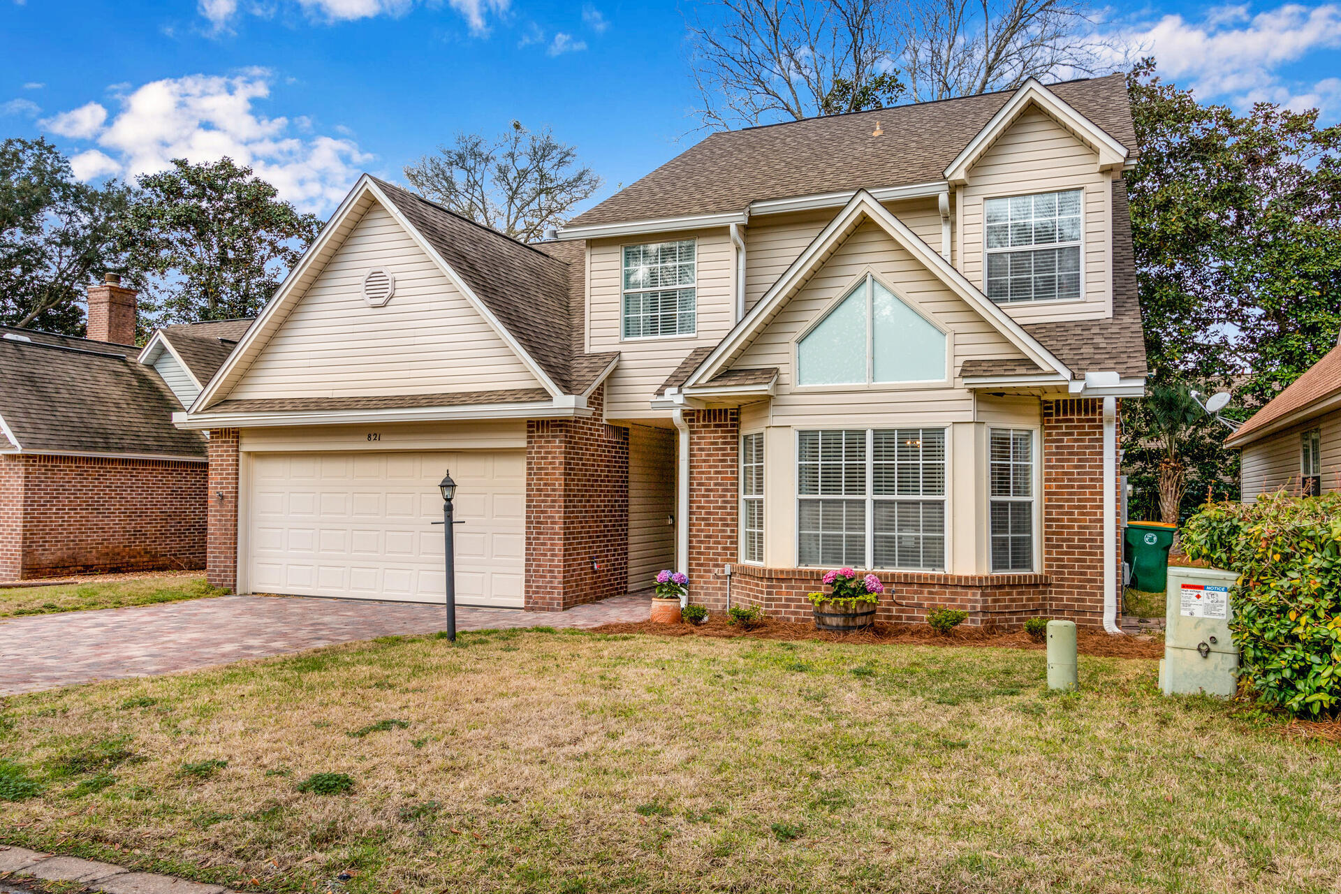 FAIRWAY LAKES PH 1 - Residential