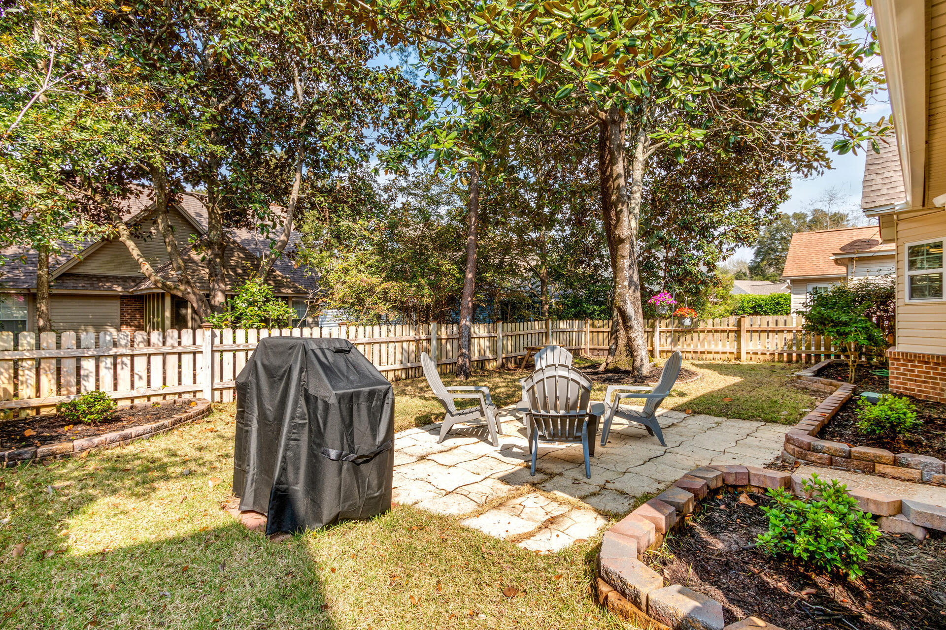 FAIRWAY LAKES PH 1 - Residential