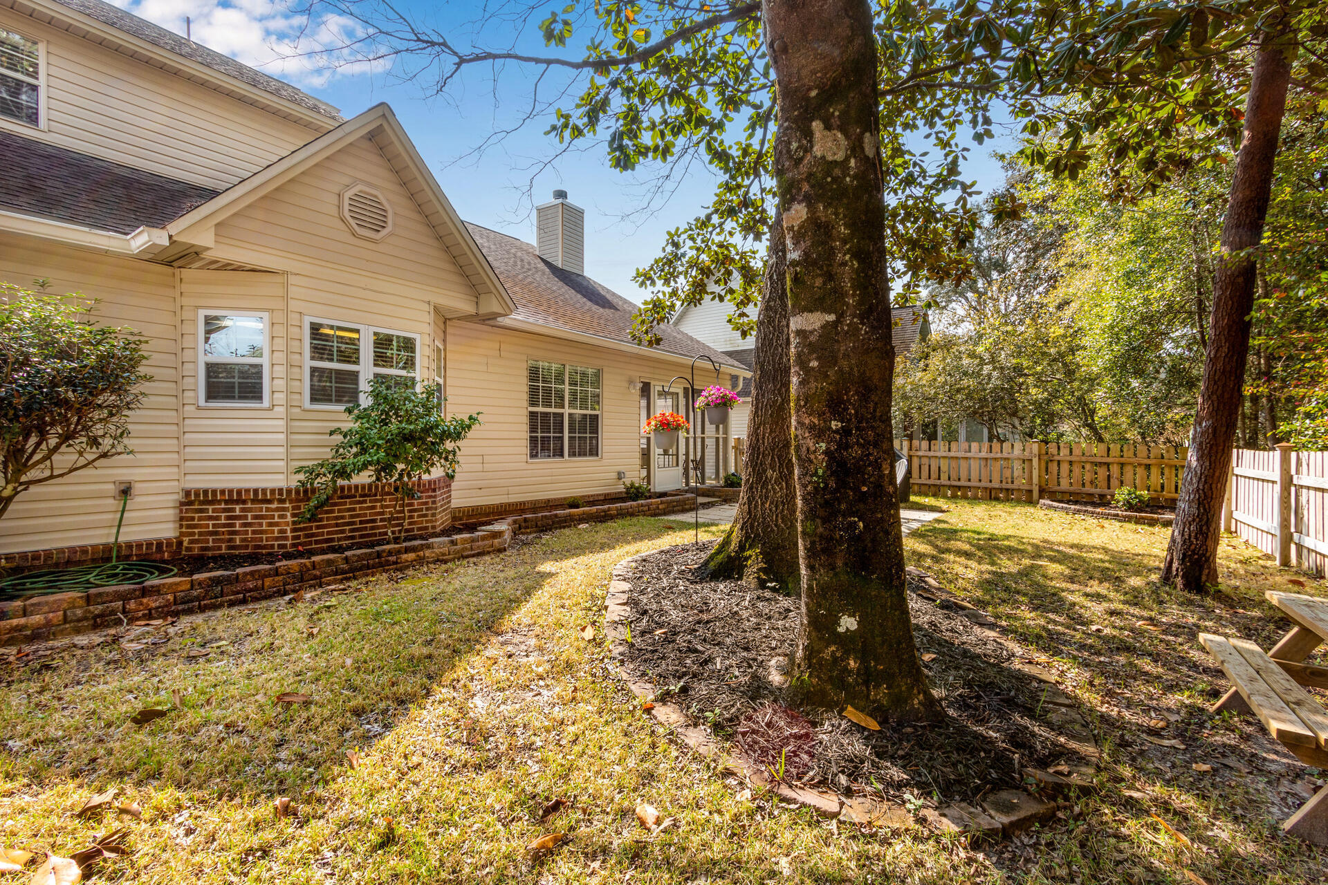 FAIRWAY LAKES PH 1 - Residential