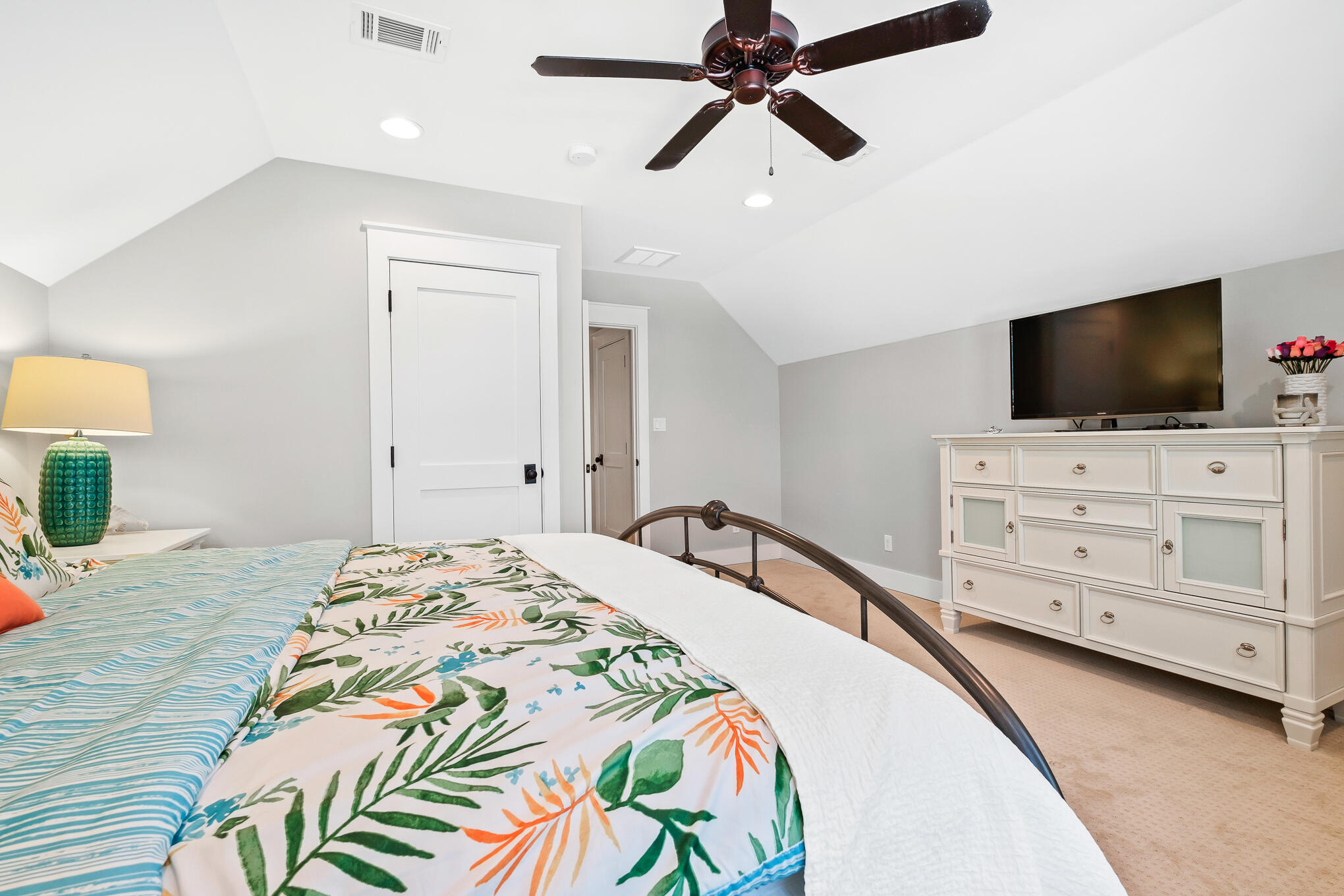 DALTON UNREC - Residential