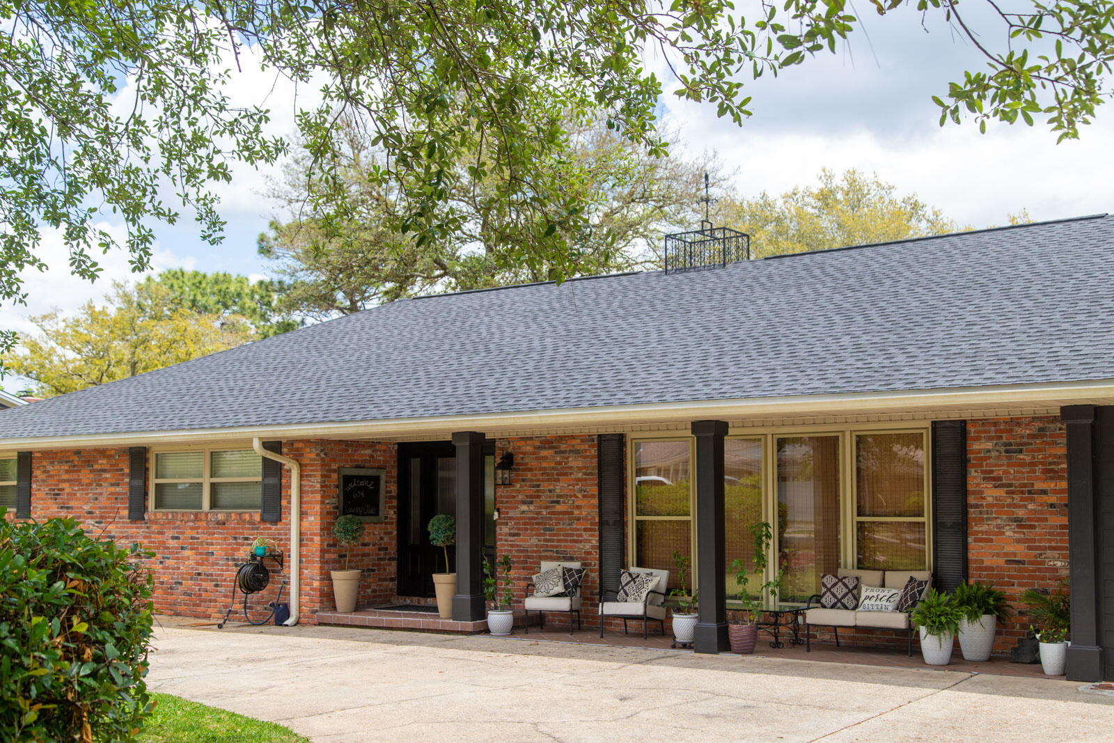 COUNTRY CLUB ESTATES - Residential