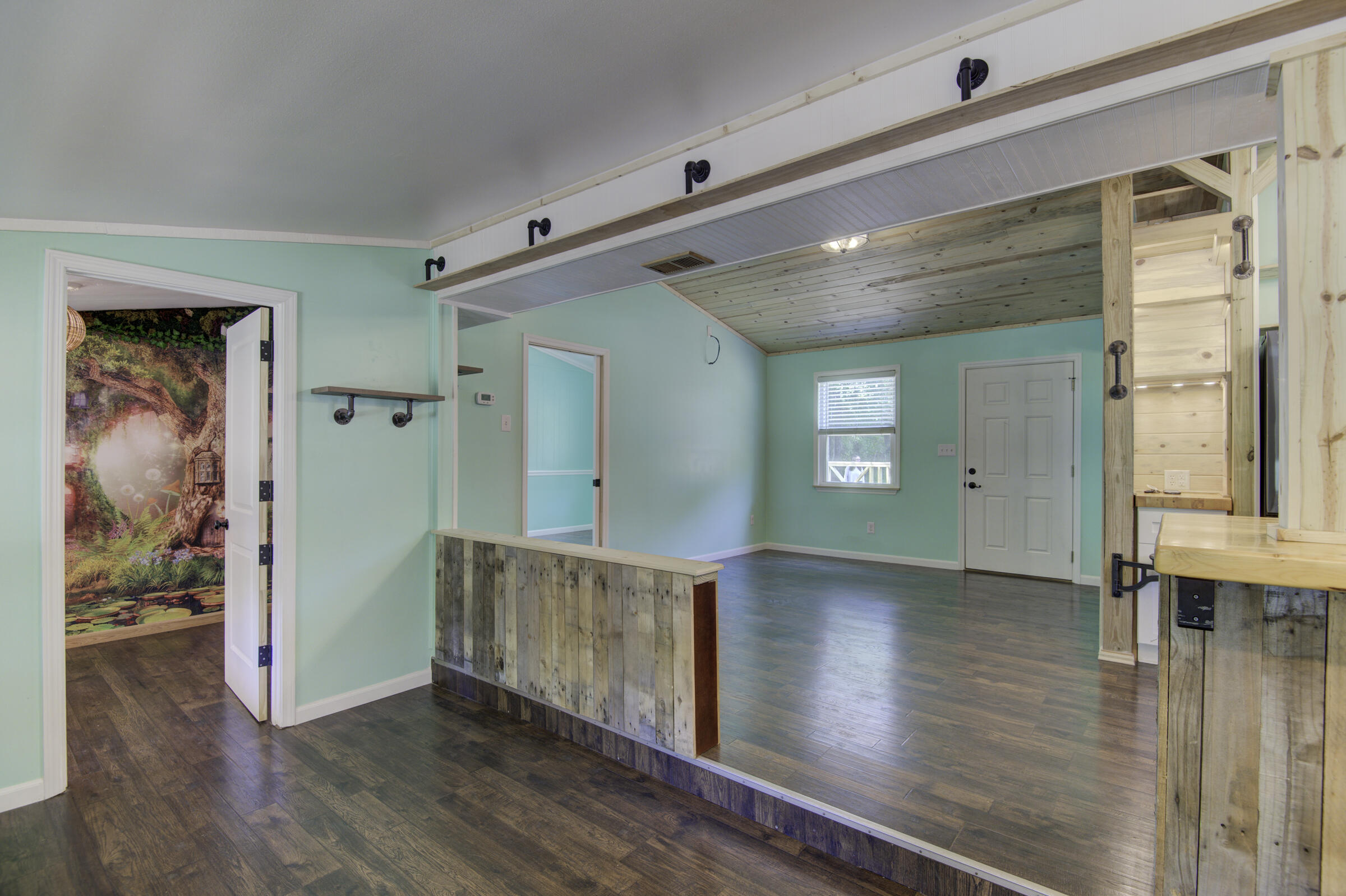 Bunker Creek - Residential