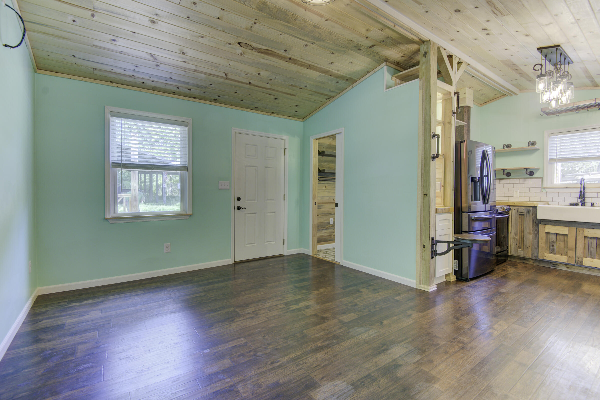 Bunker Creek - Residential