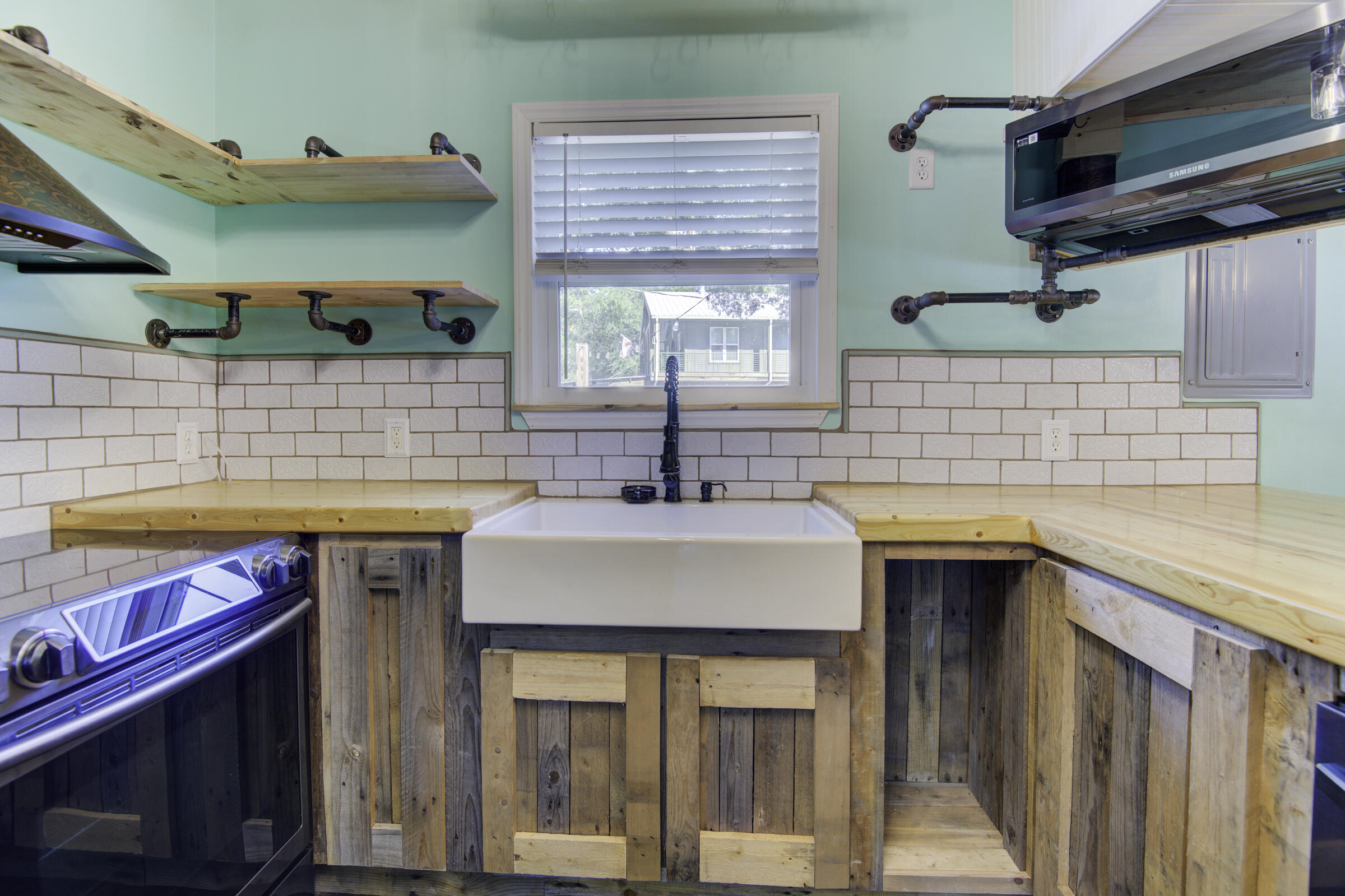 Bunker Creek - Residential